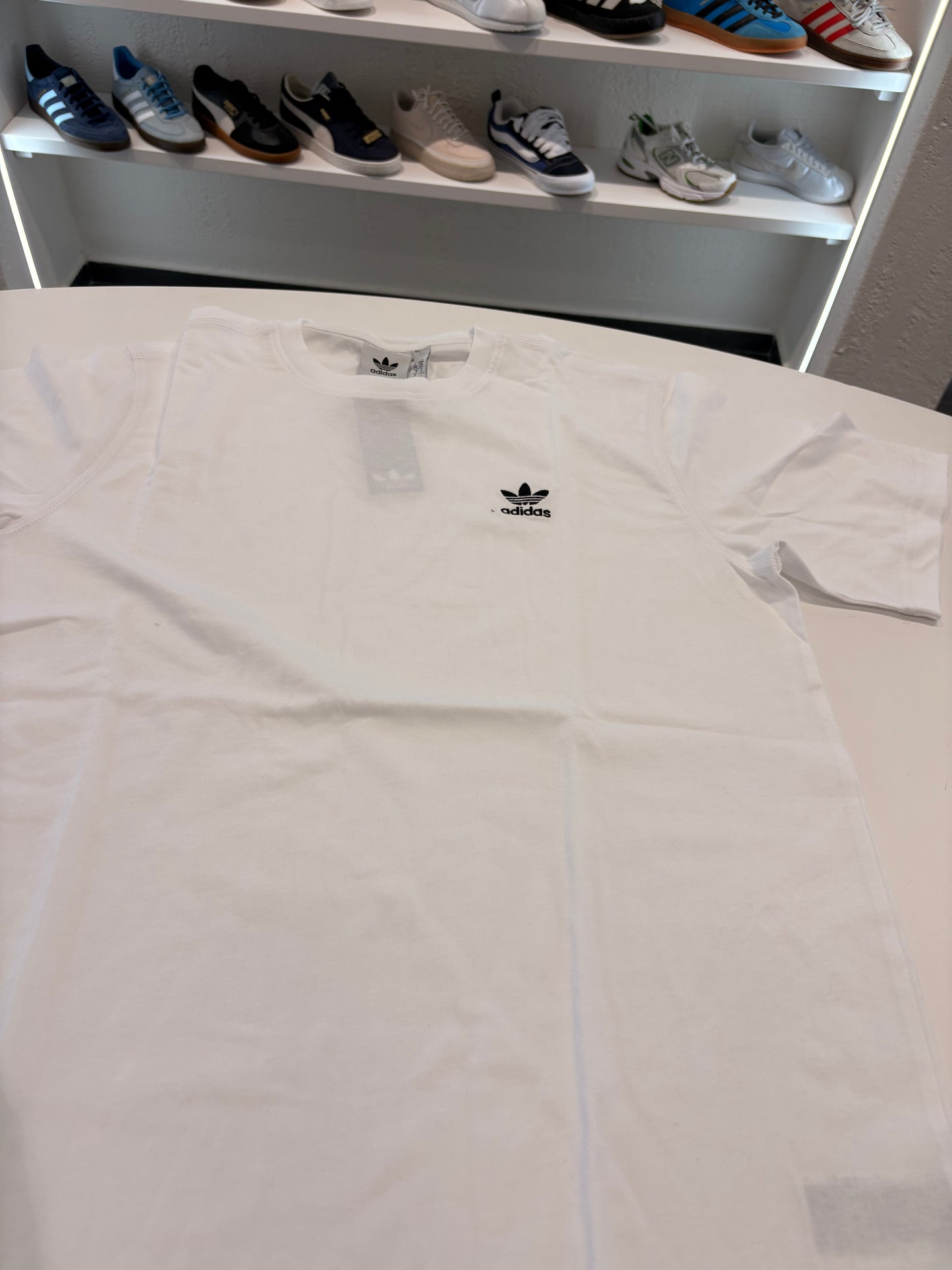 T-shirt Adidas basic white