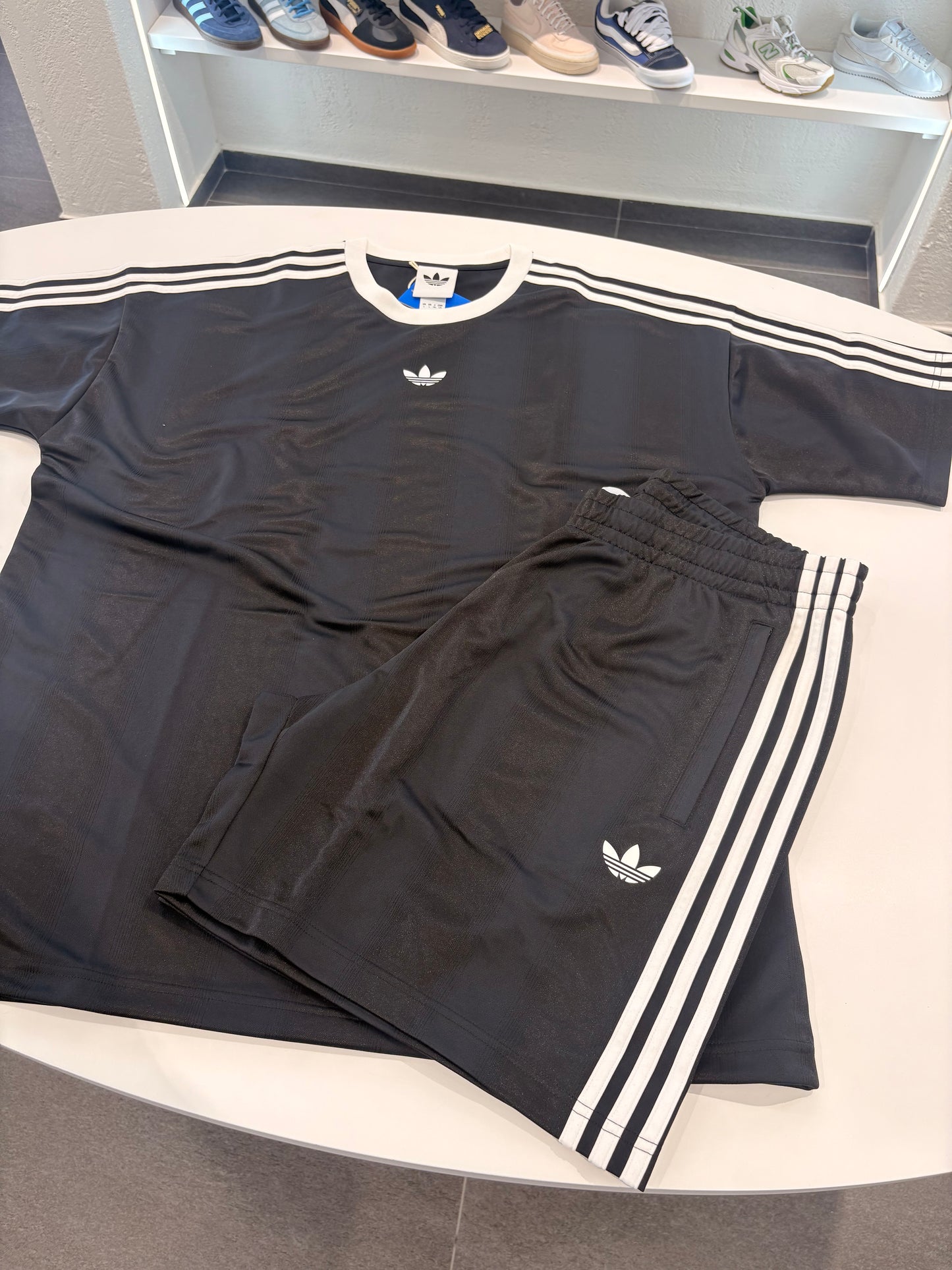Coordinato Adidas TOTAL black Jersey jacquared