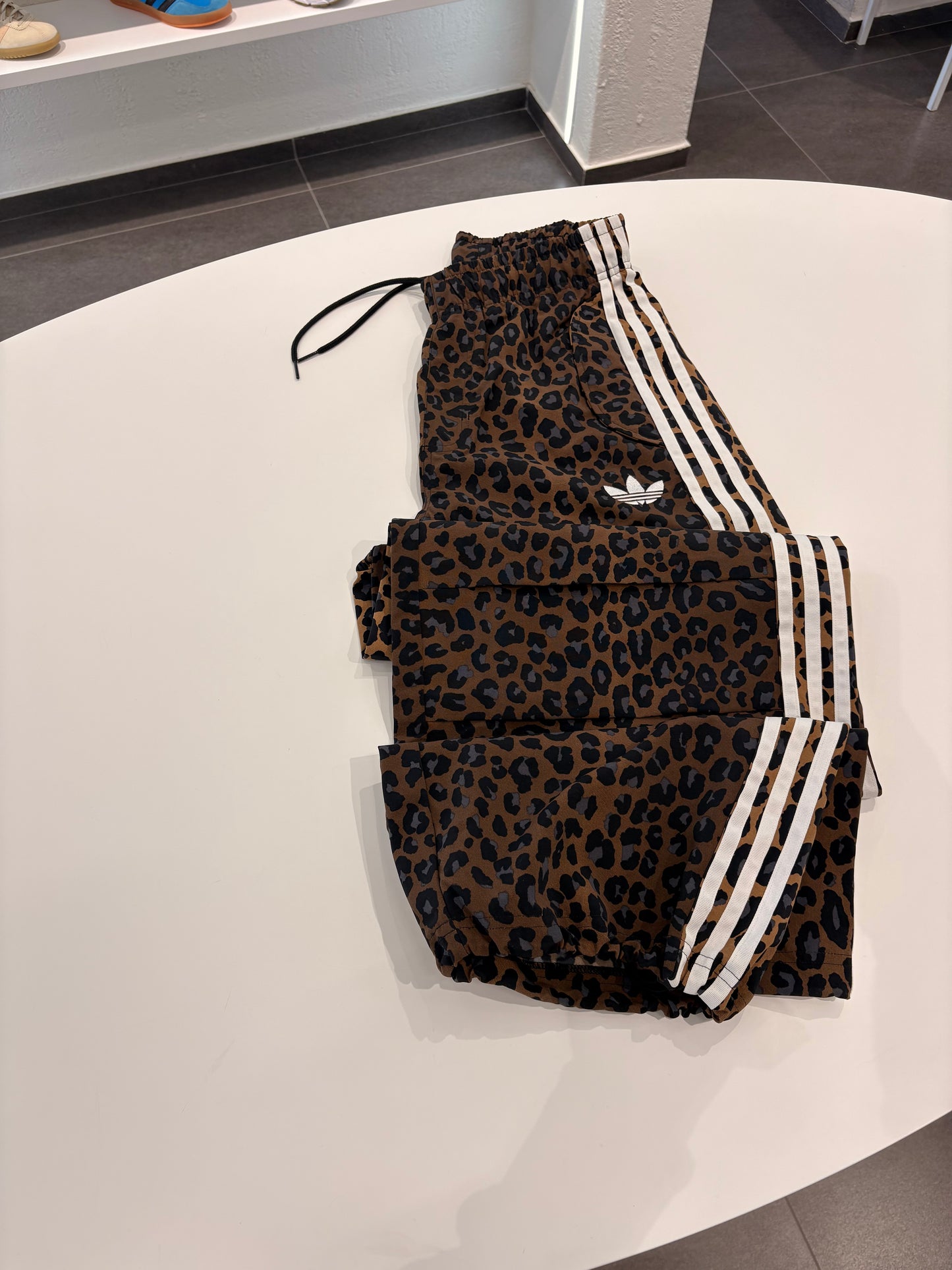 Pant Adidas donna leopardato