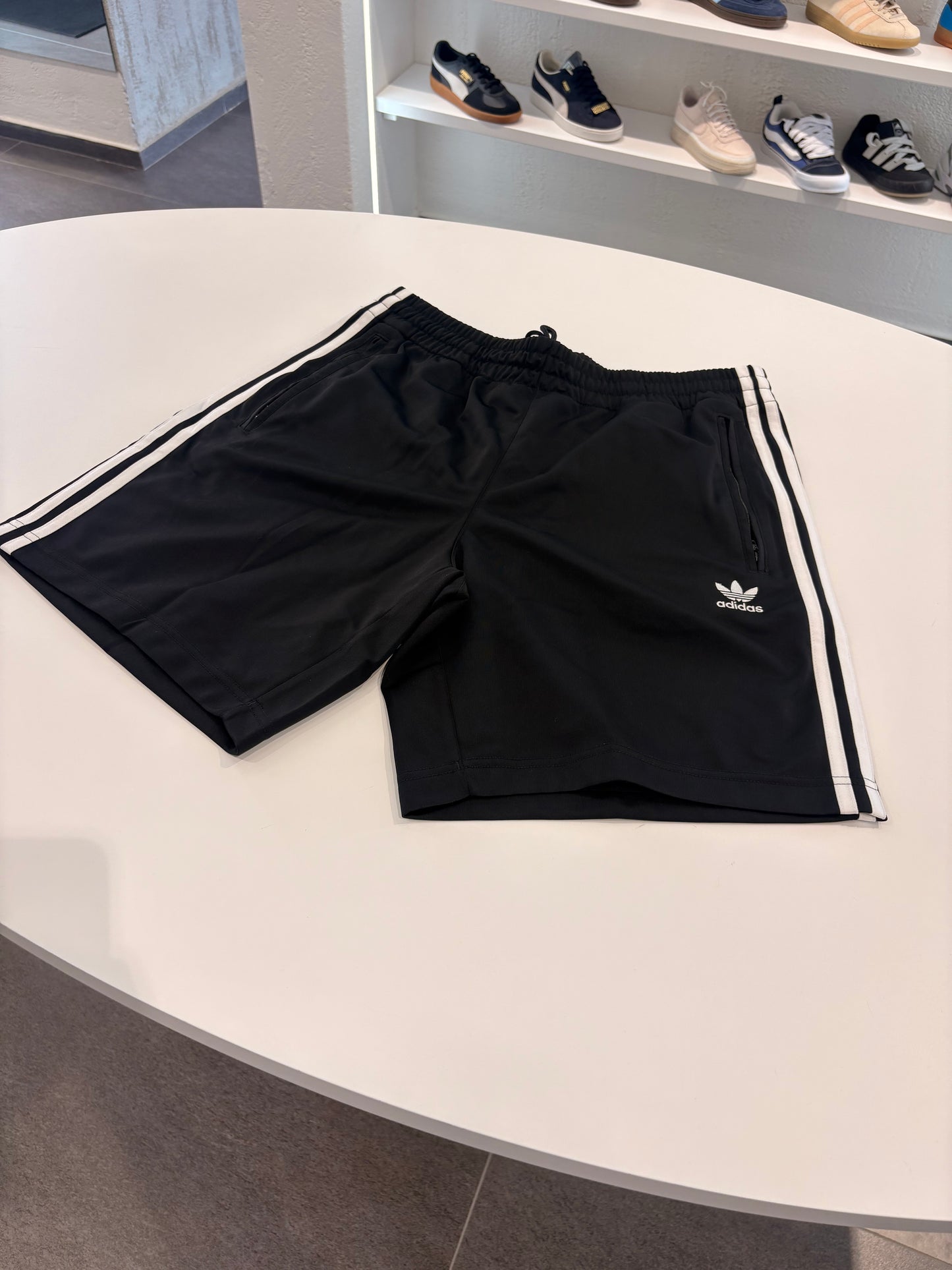 Bermuda Adidas nero
