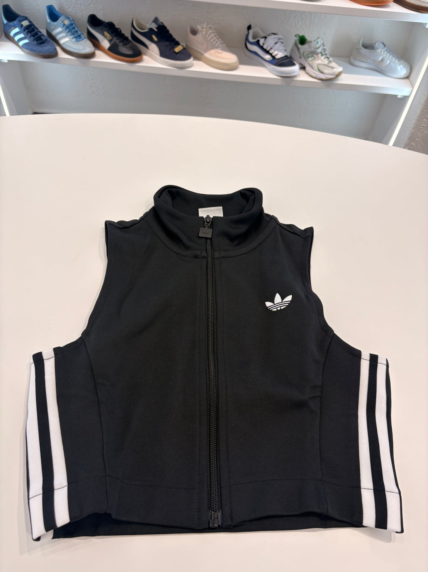 Top Adidas for zip