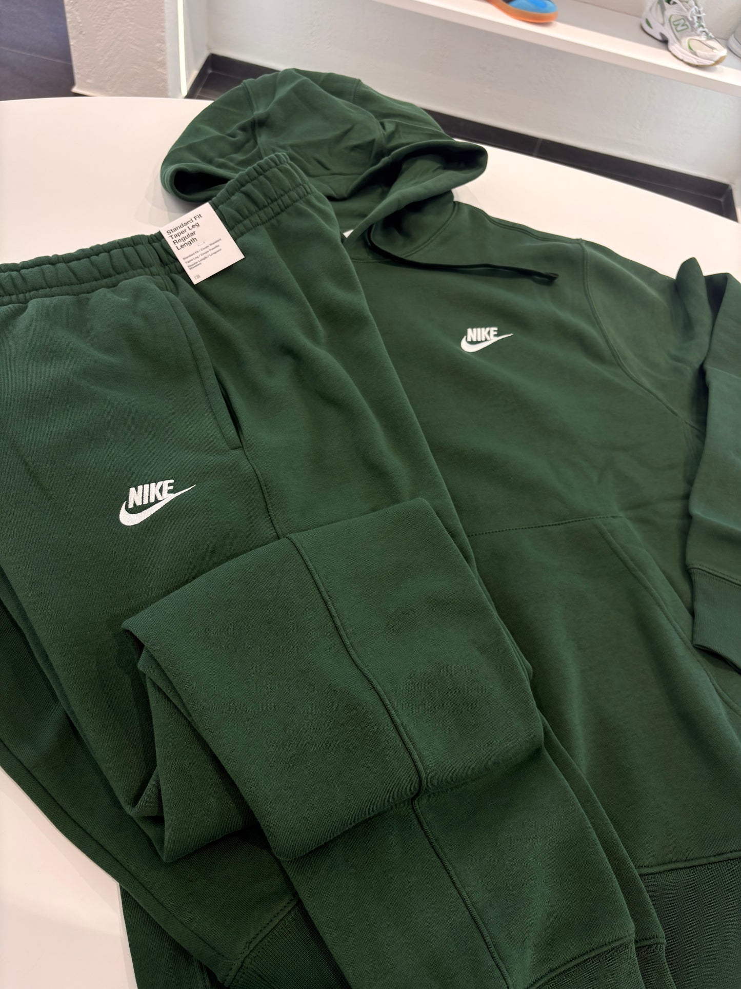 Tuta Nike uomo Verde
