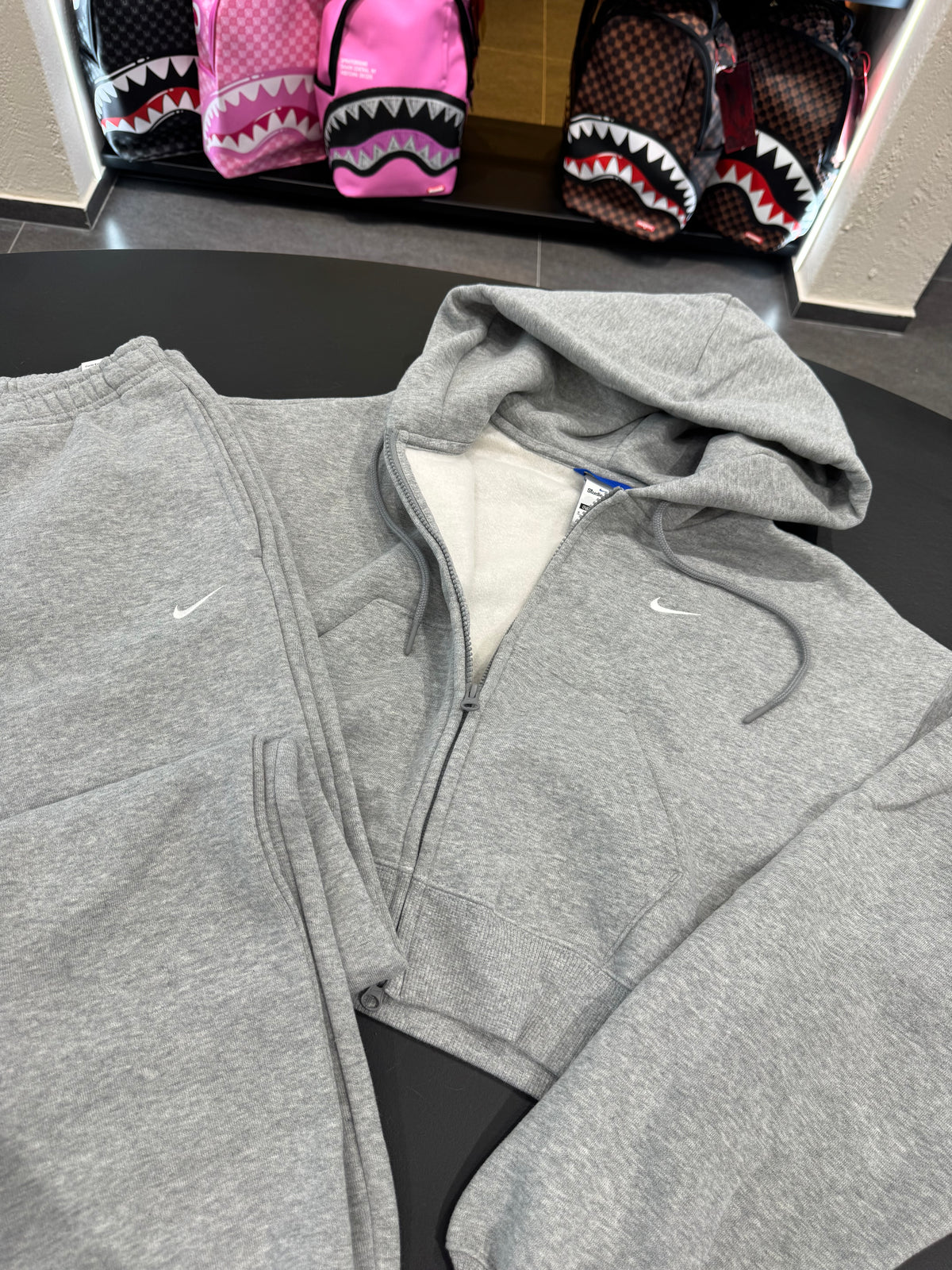 Tuta Nike oversize X zip grigia