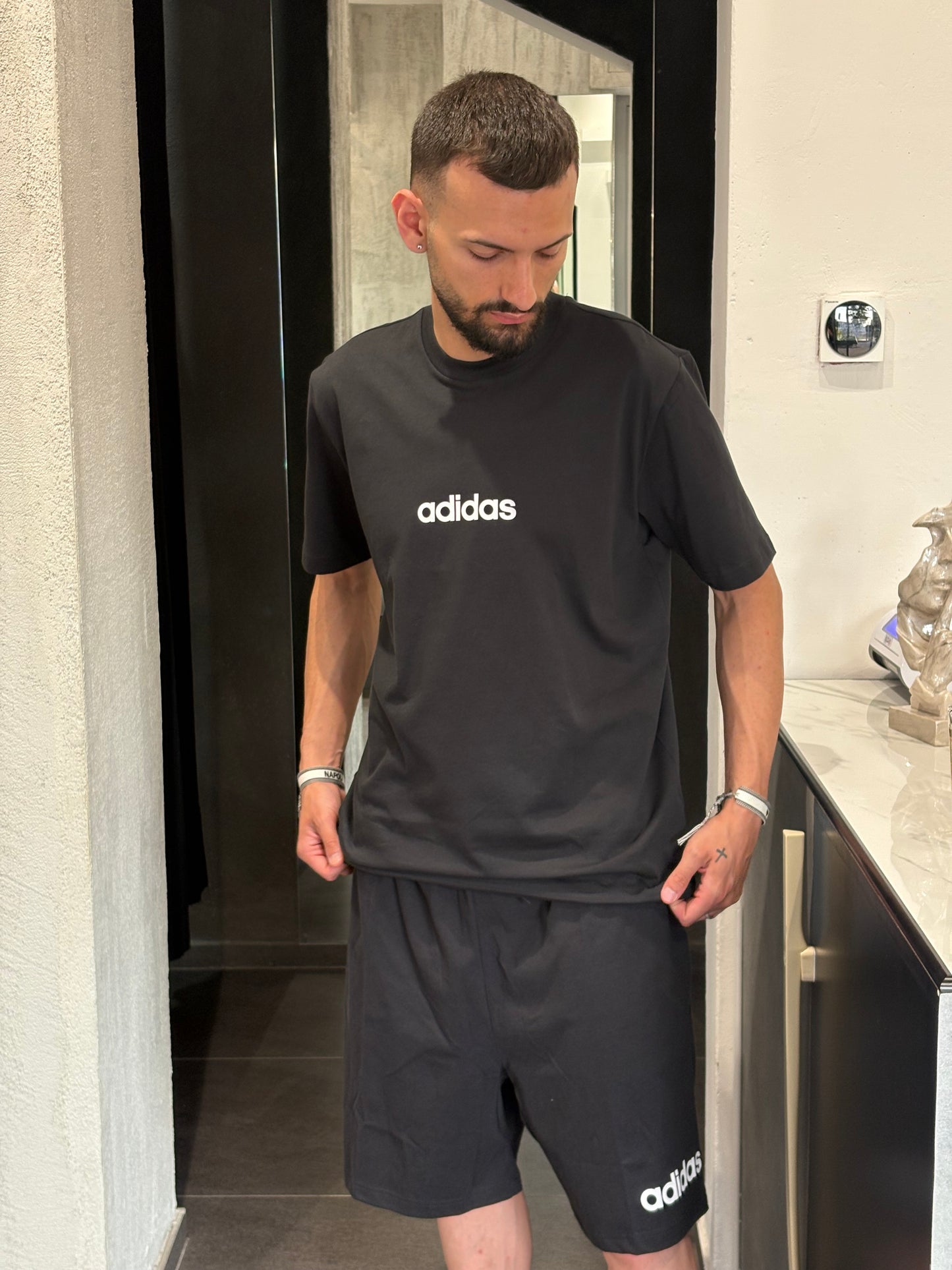 Bermuda Adidas