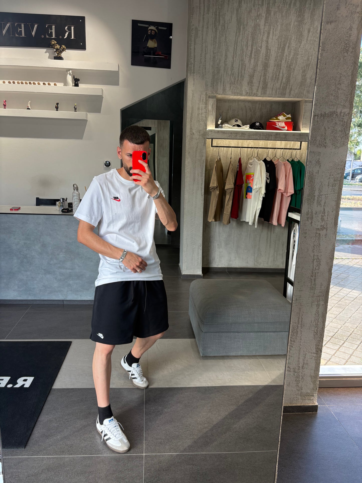 Bermuda Nike