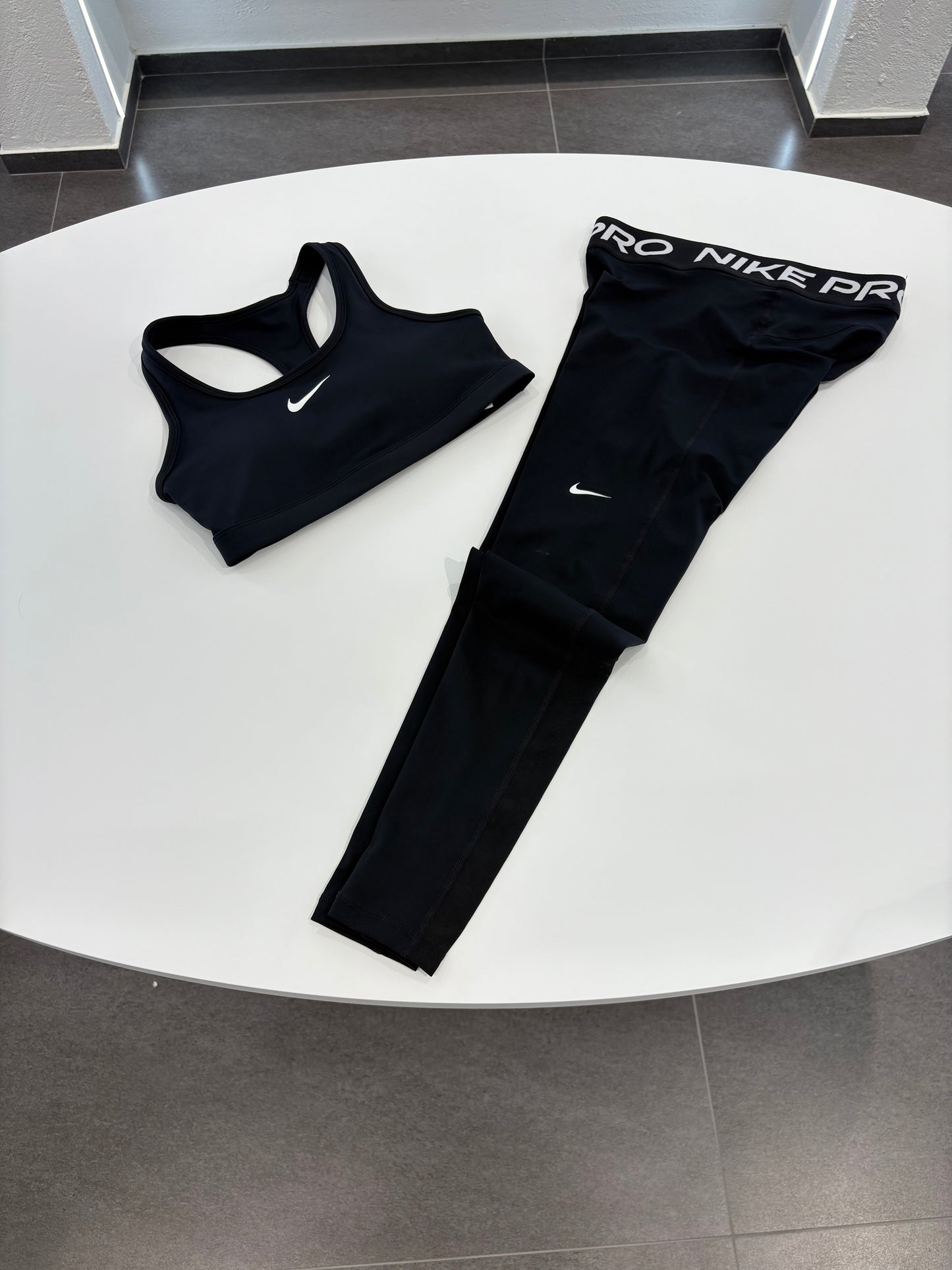 Nike Top Sportivo