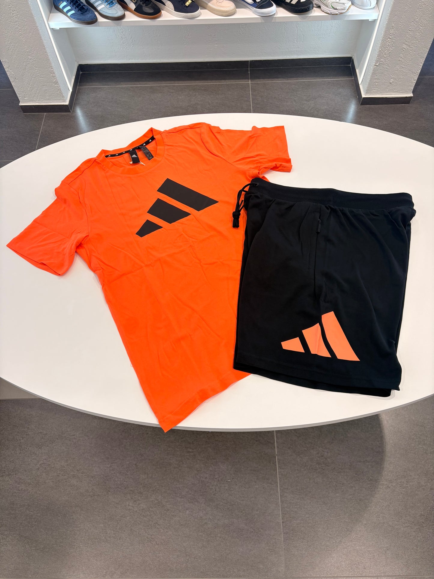 Coordinato ADIDAS SJMSH ORANGE