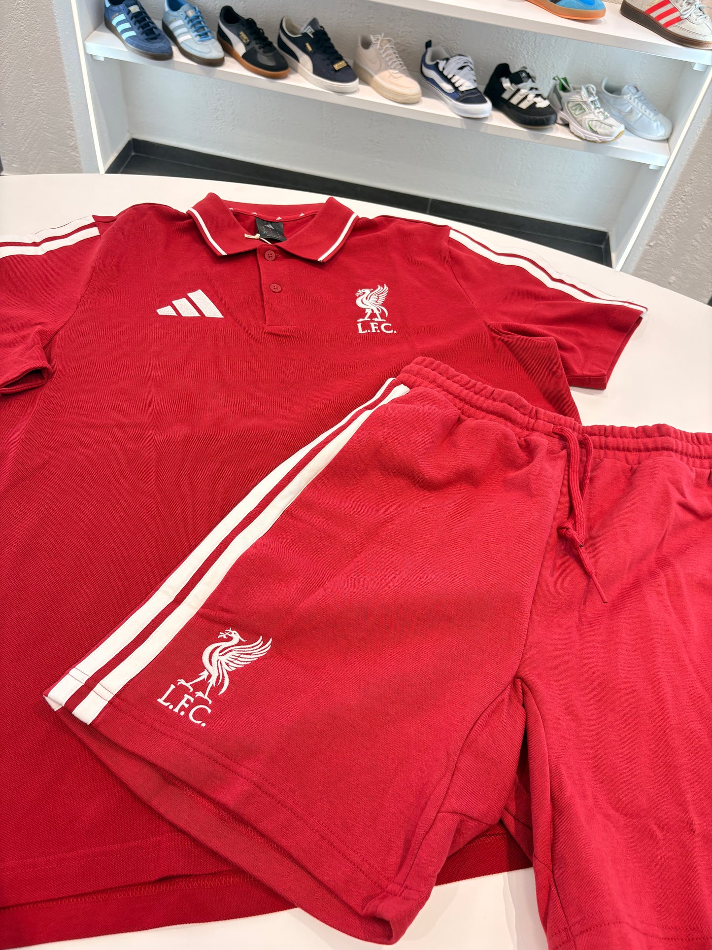Completino LIVERPOOL