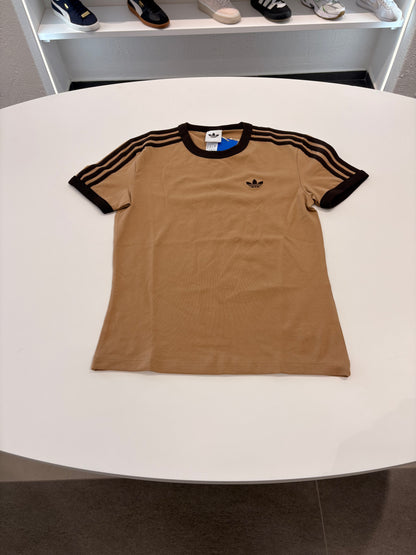 T-shirt Adidas slim fit nocciola