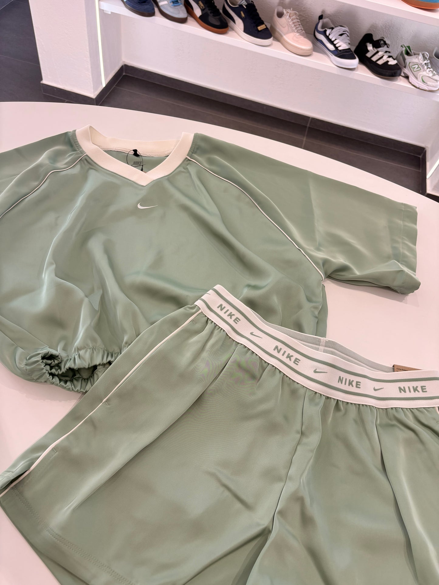 Coordinato Nike perlato Green