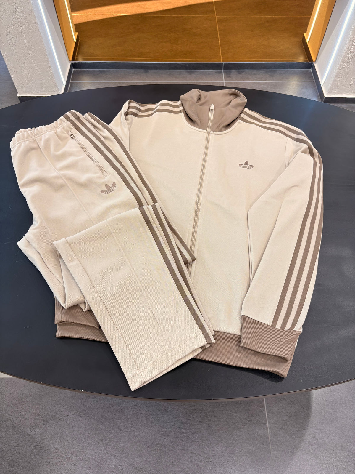 Tuta Adidas beckenbauer beige
