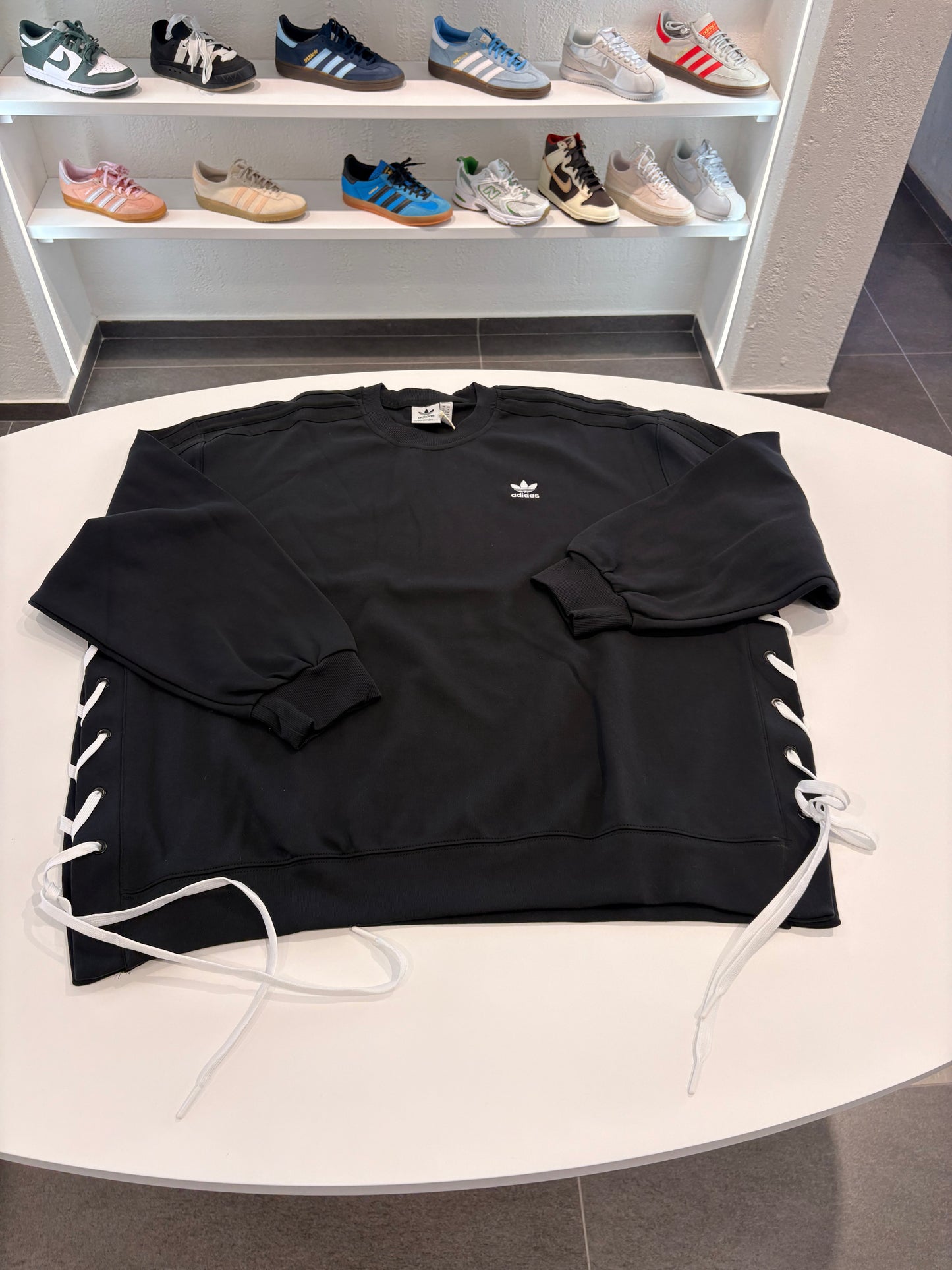 Felpa Adidas laced crew