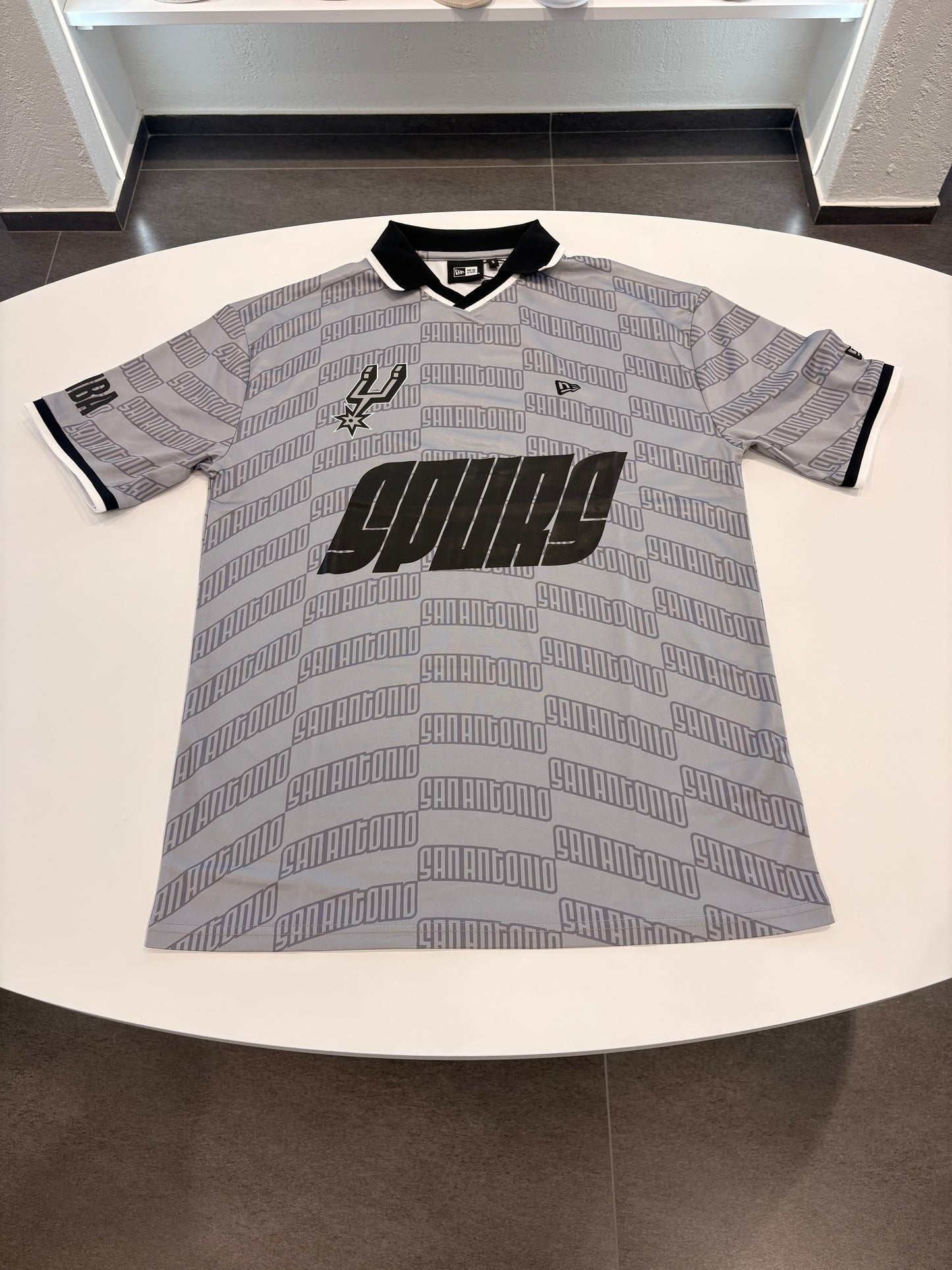 Polo NEWERA San Antonio Spurs
