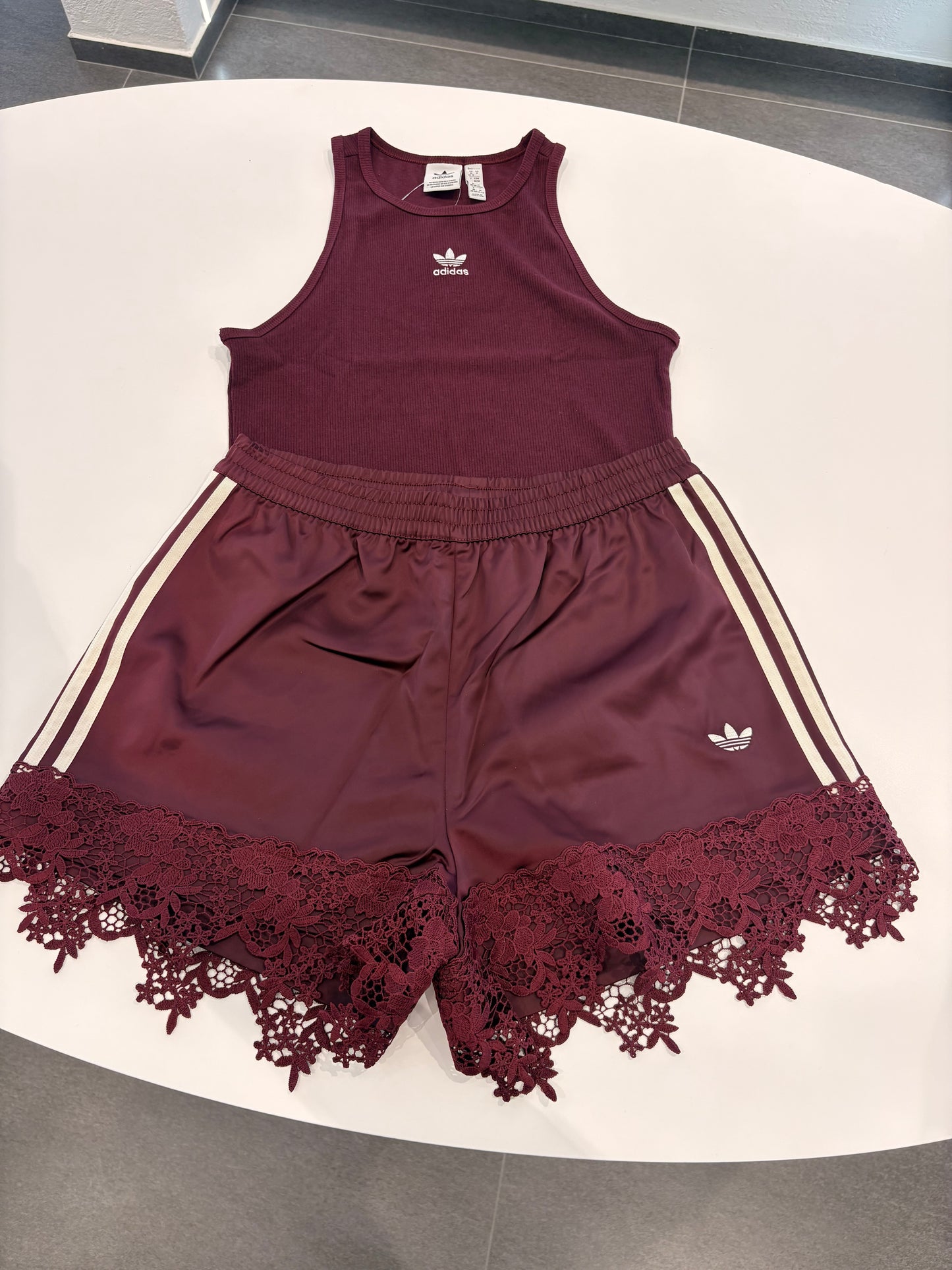 Coordinato Adidas merletto bordeaux