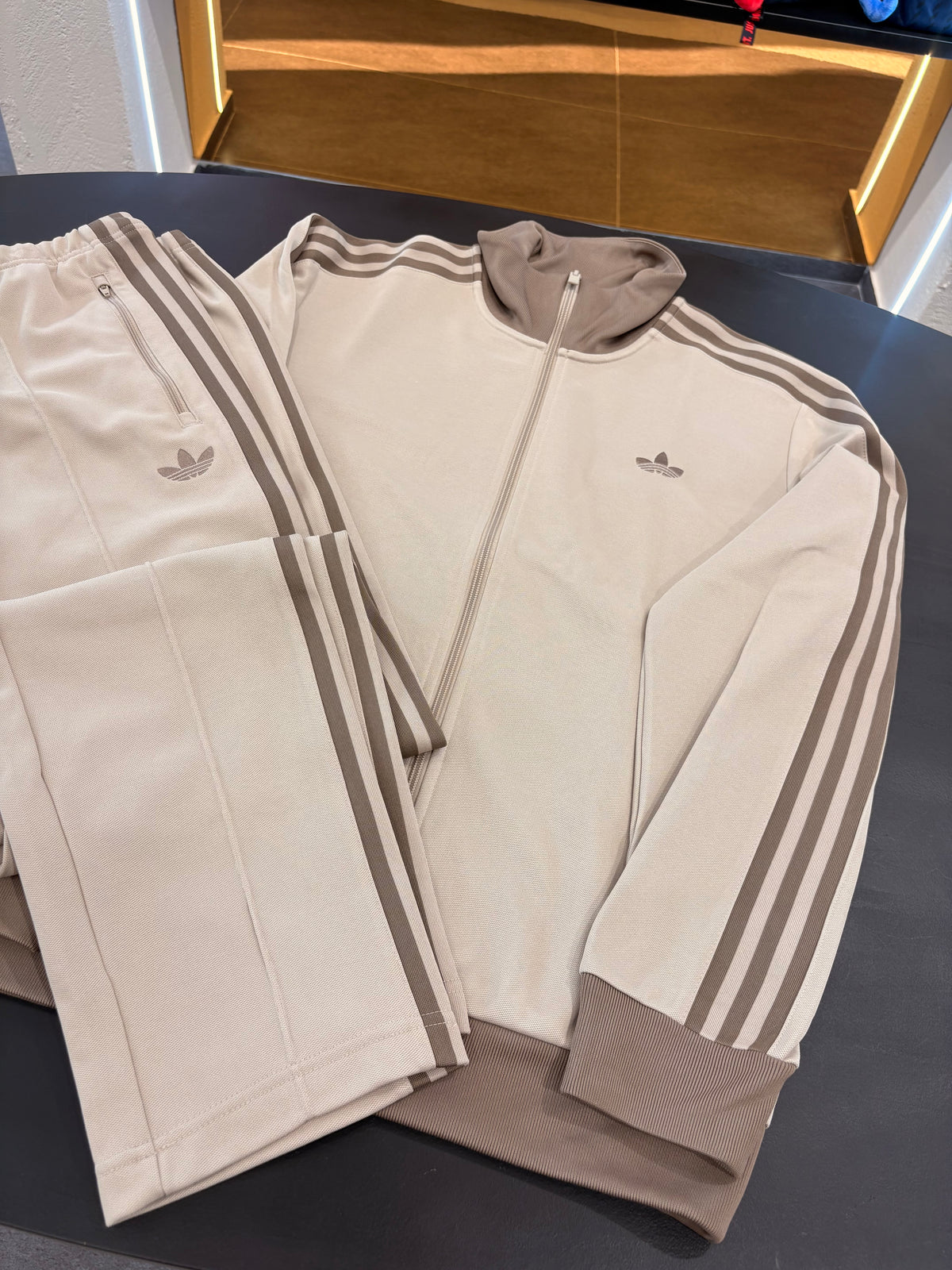Tuta Adidas beckenbauer beige
