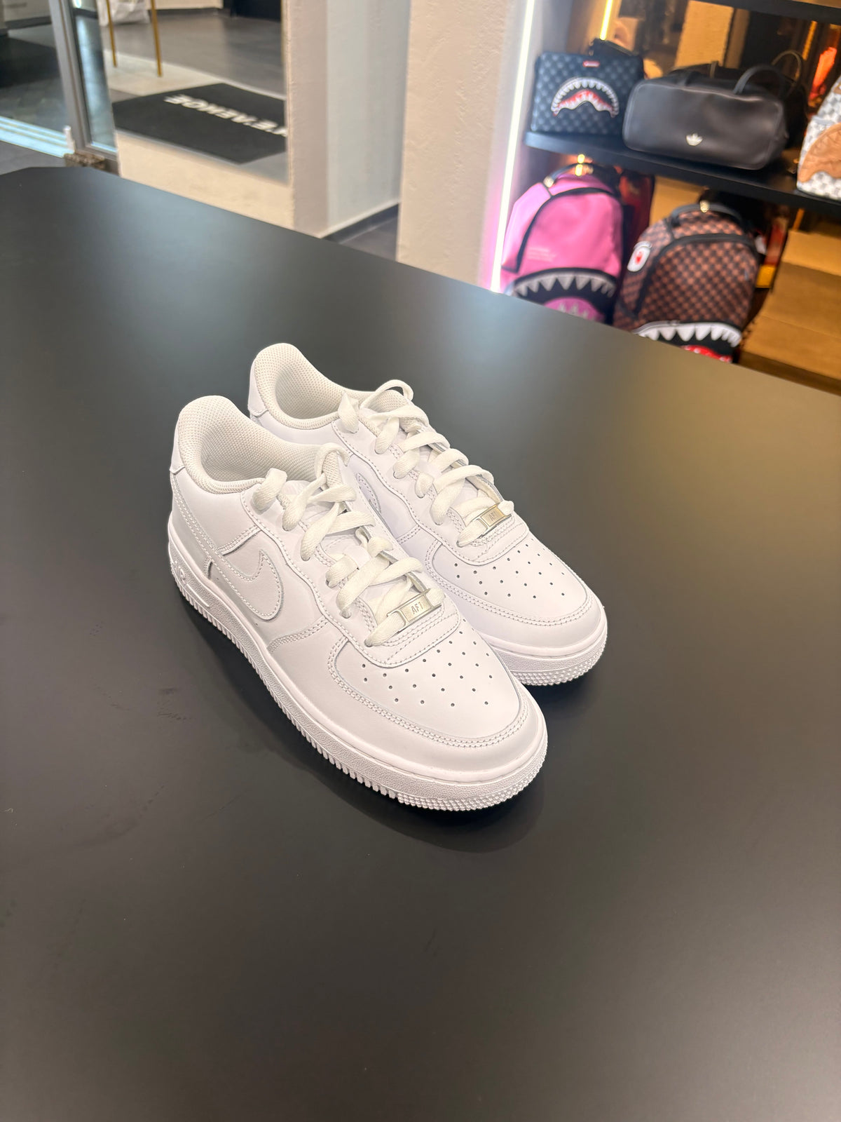 Air Force gs white