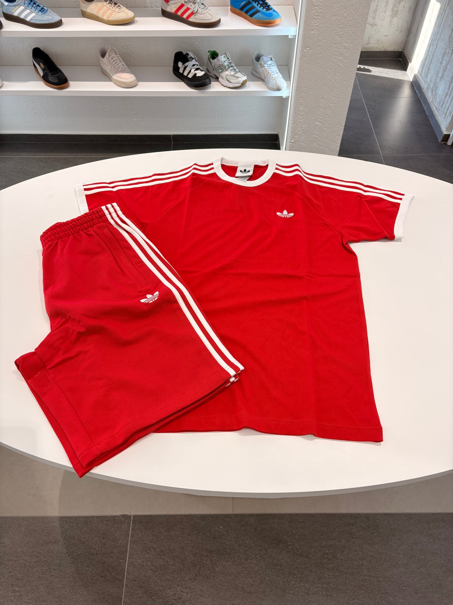 Coordinato estivo Adidas ORIGINALS rosso