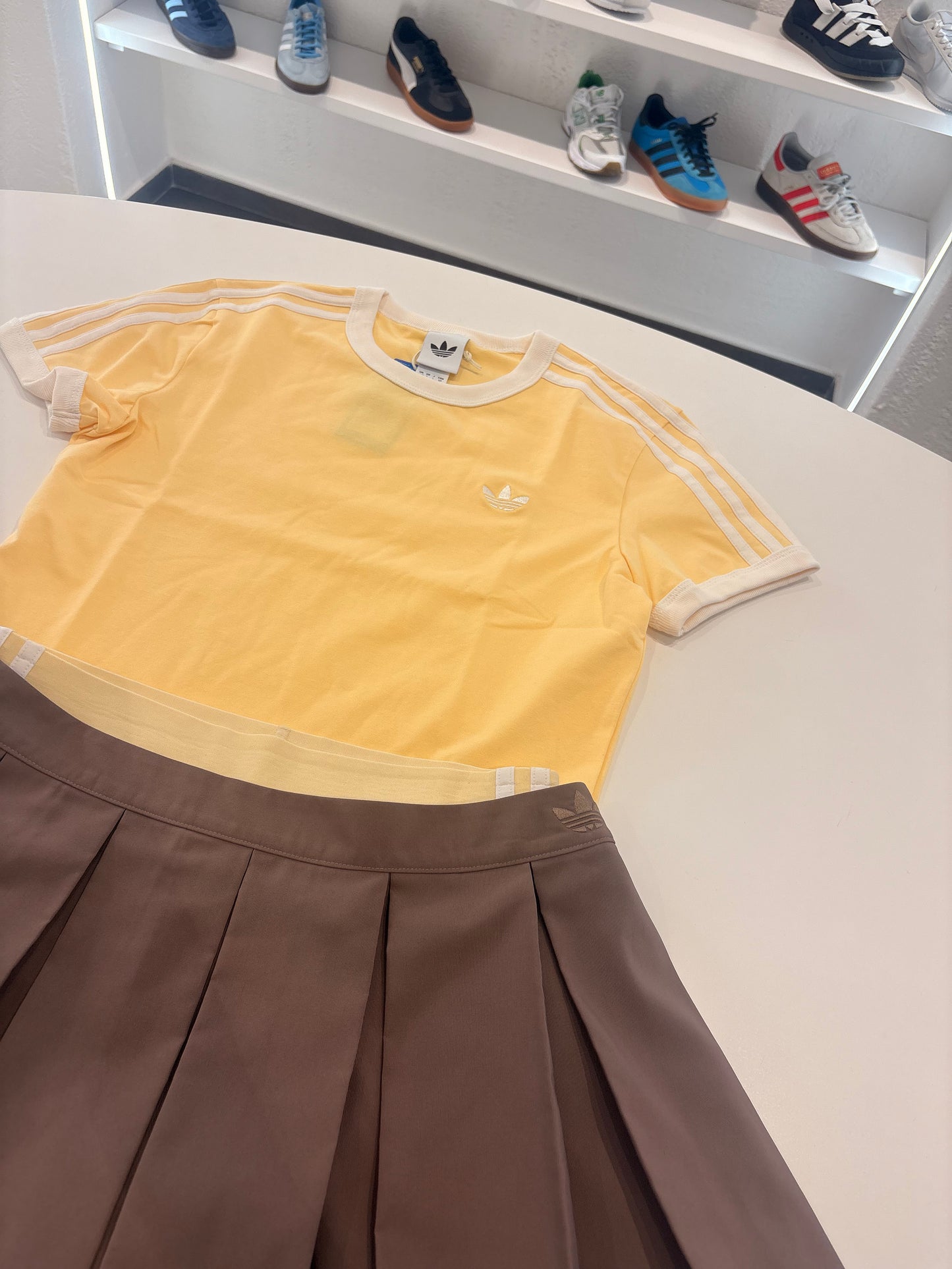 Coordinato Adidas gonna brown yellow 3lines