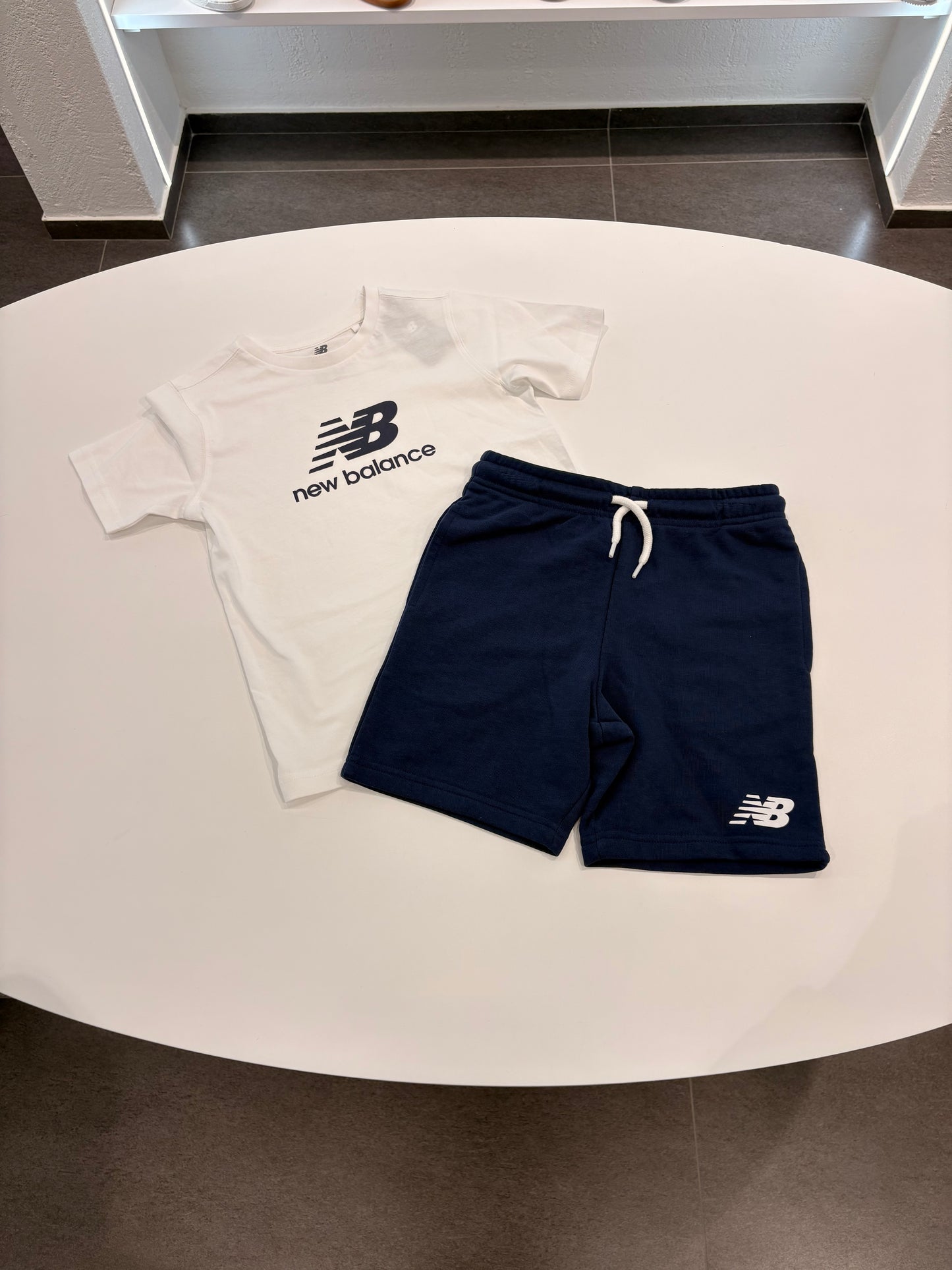 Completino new balance ragazzo