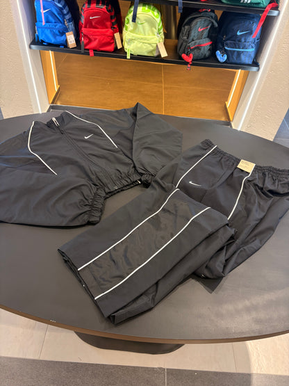 Tuta Nike shrunken oversize black