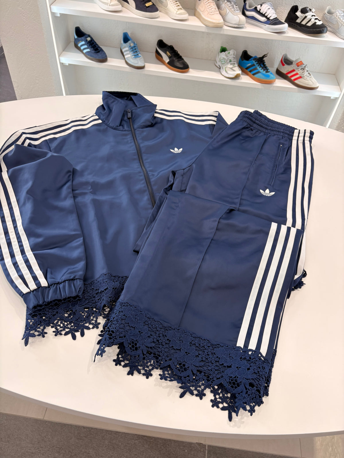 Tuta Adidas merletto SS2026/2027 Blu