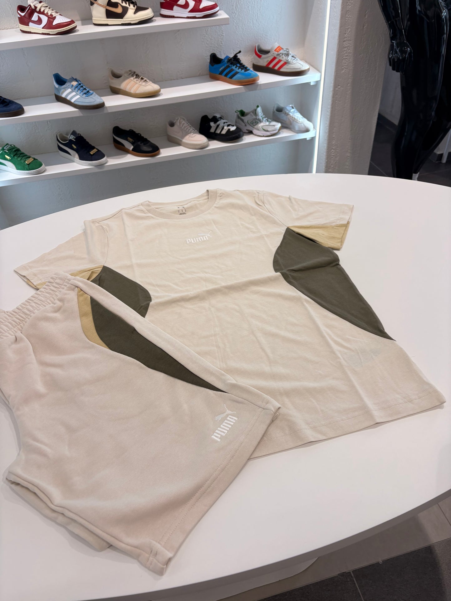 Completino Puma block tee M
