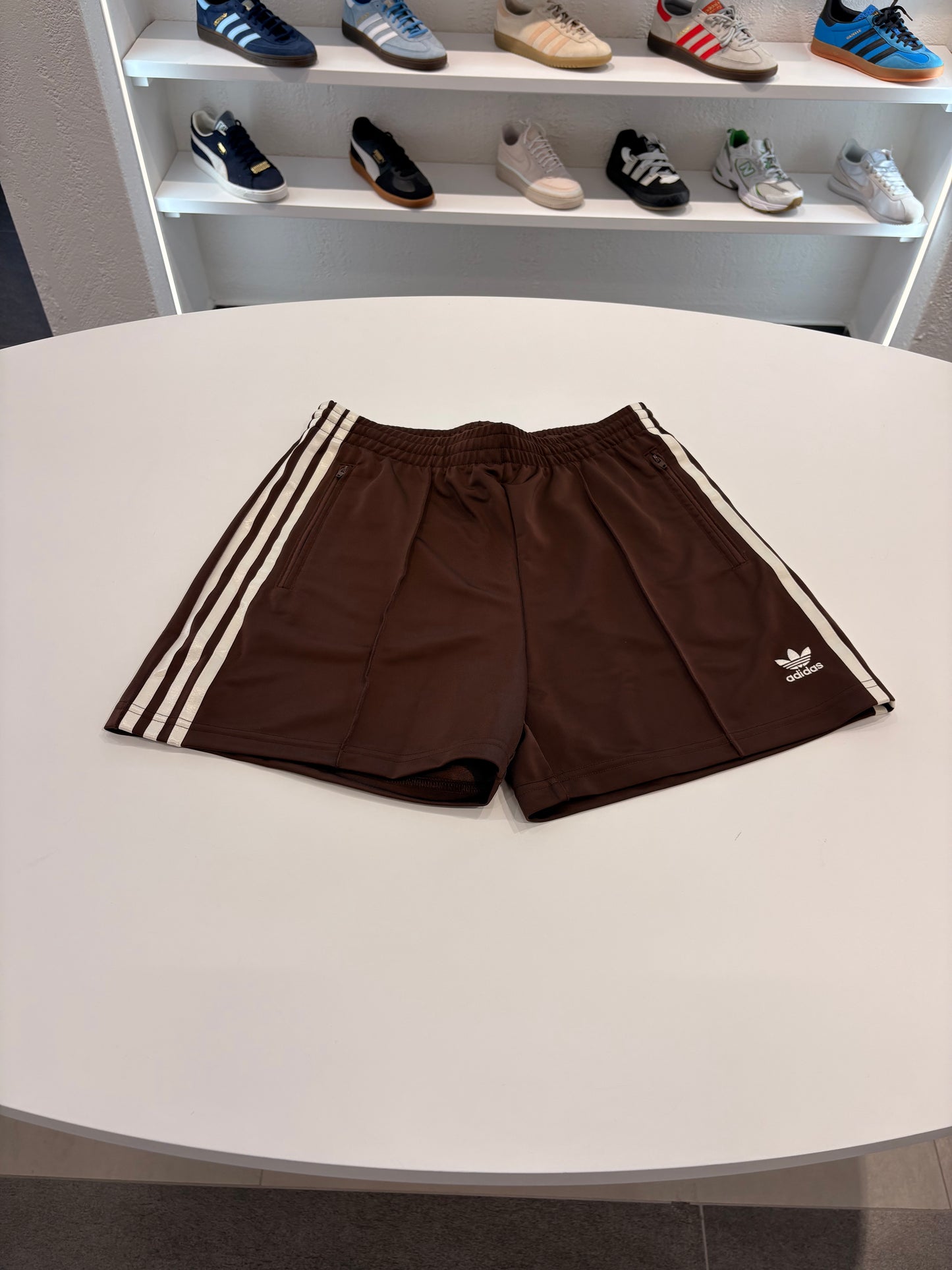 Shorts Adidas firebird auburn cream white