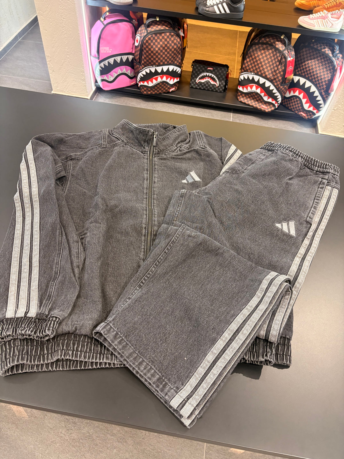 Tuta Adidas in denim black