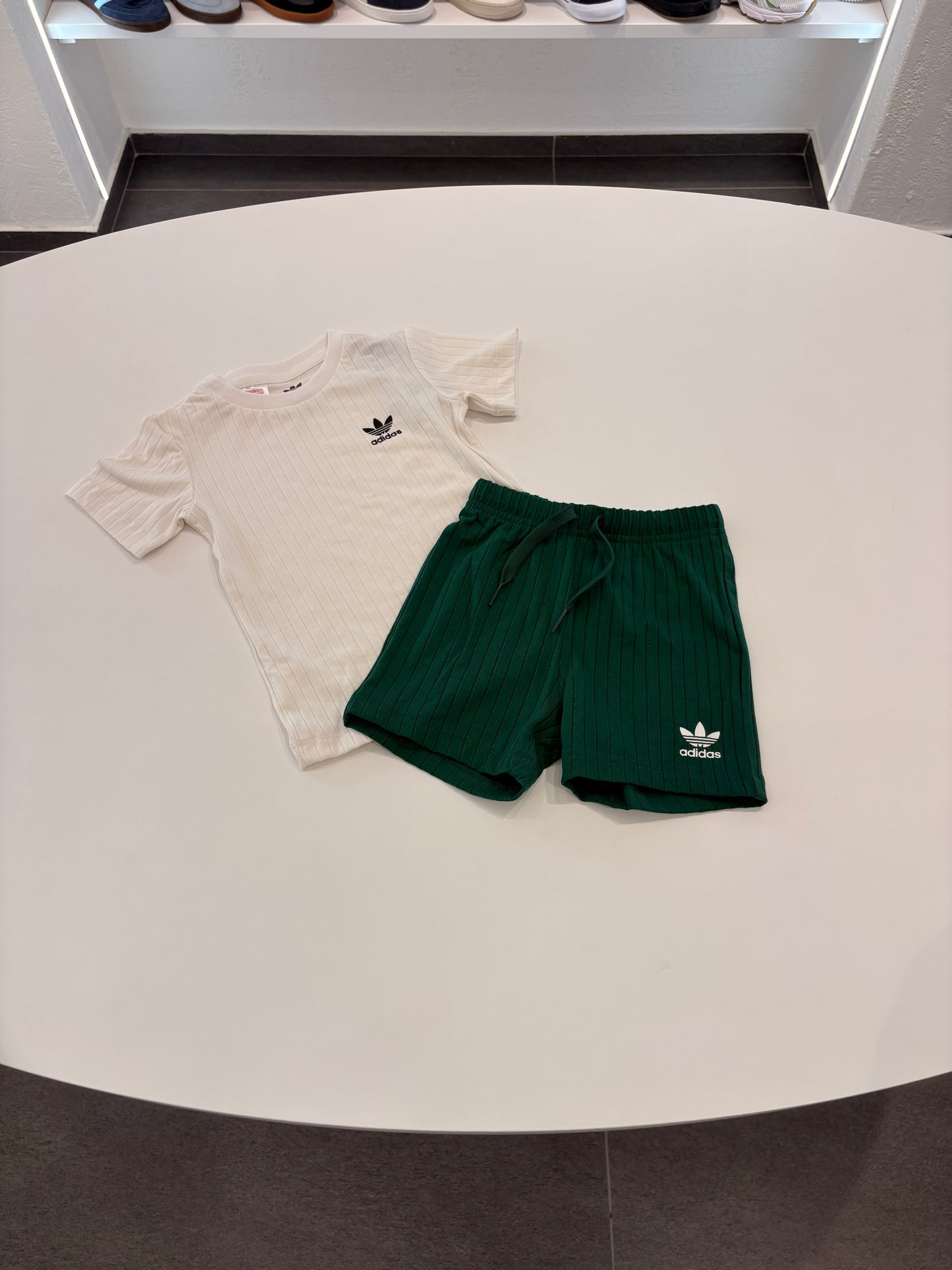 Coordinato Adidas baby white Green fantasy