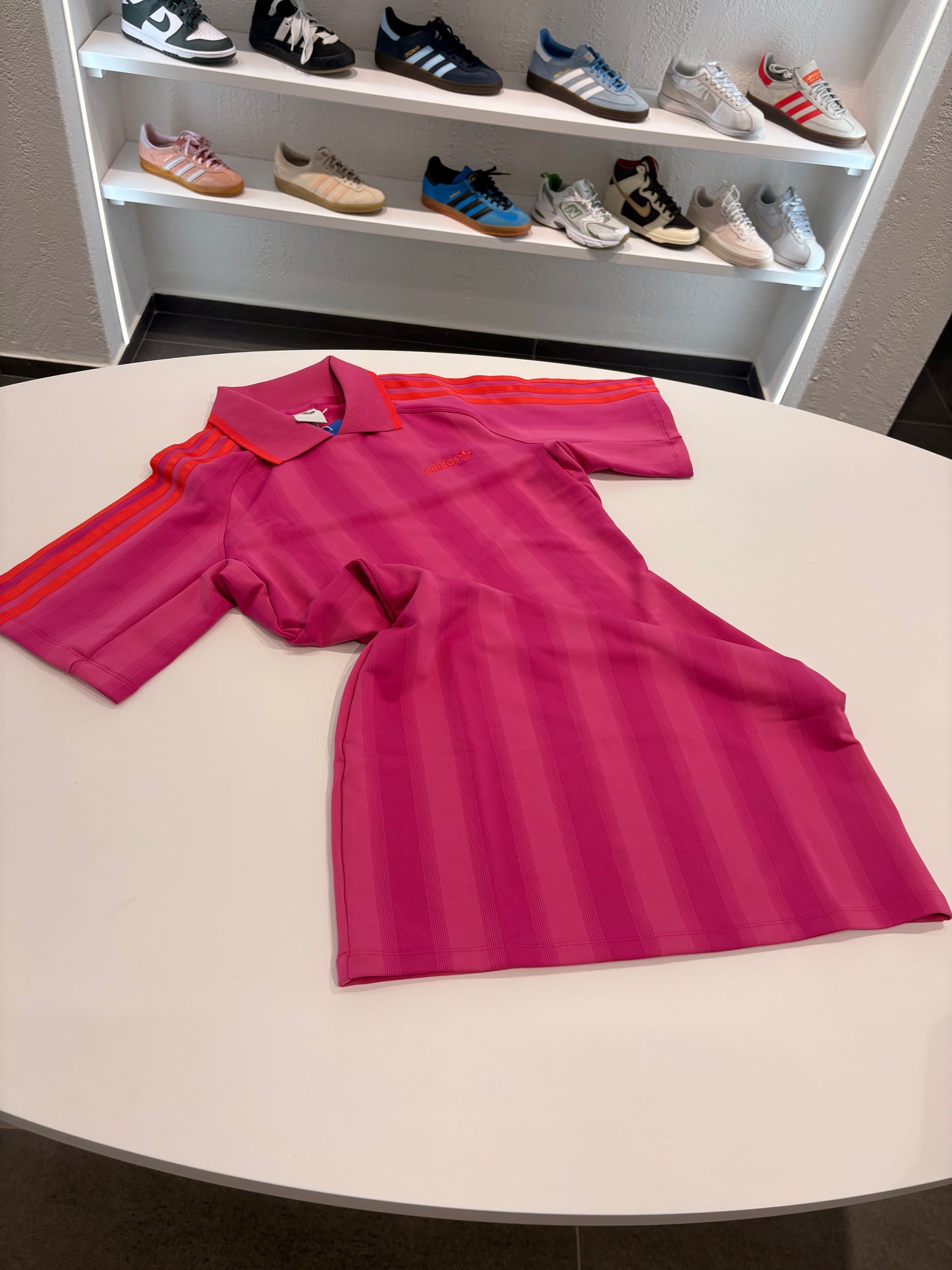 Vestito di maglina Adidas FOOTIE FUCSIA