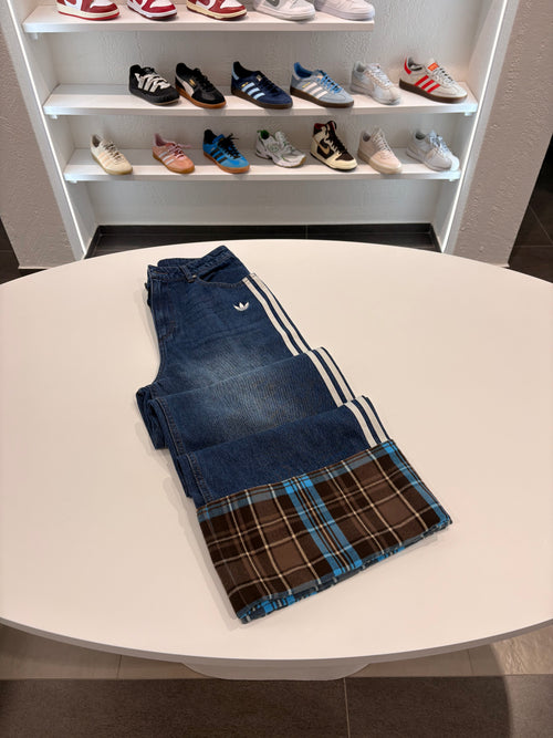 Jeans a gamba larga Adidas