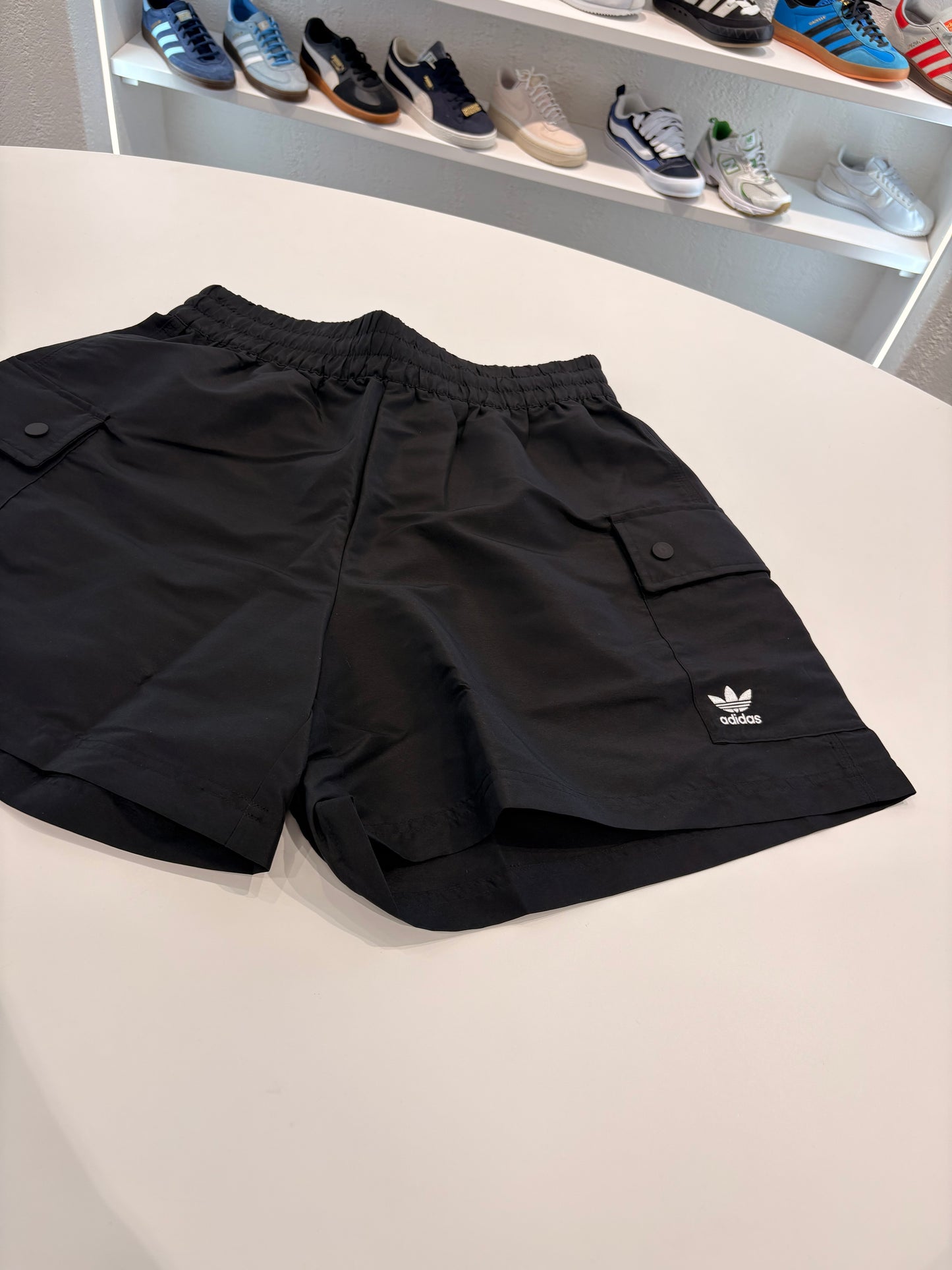Cargo Adidas essentials