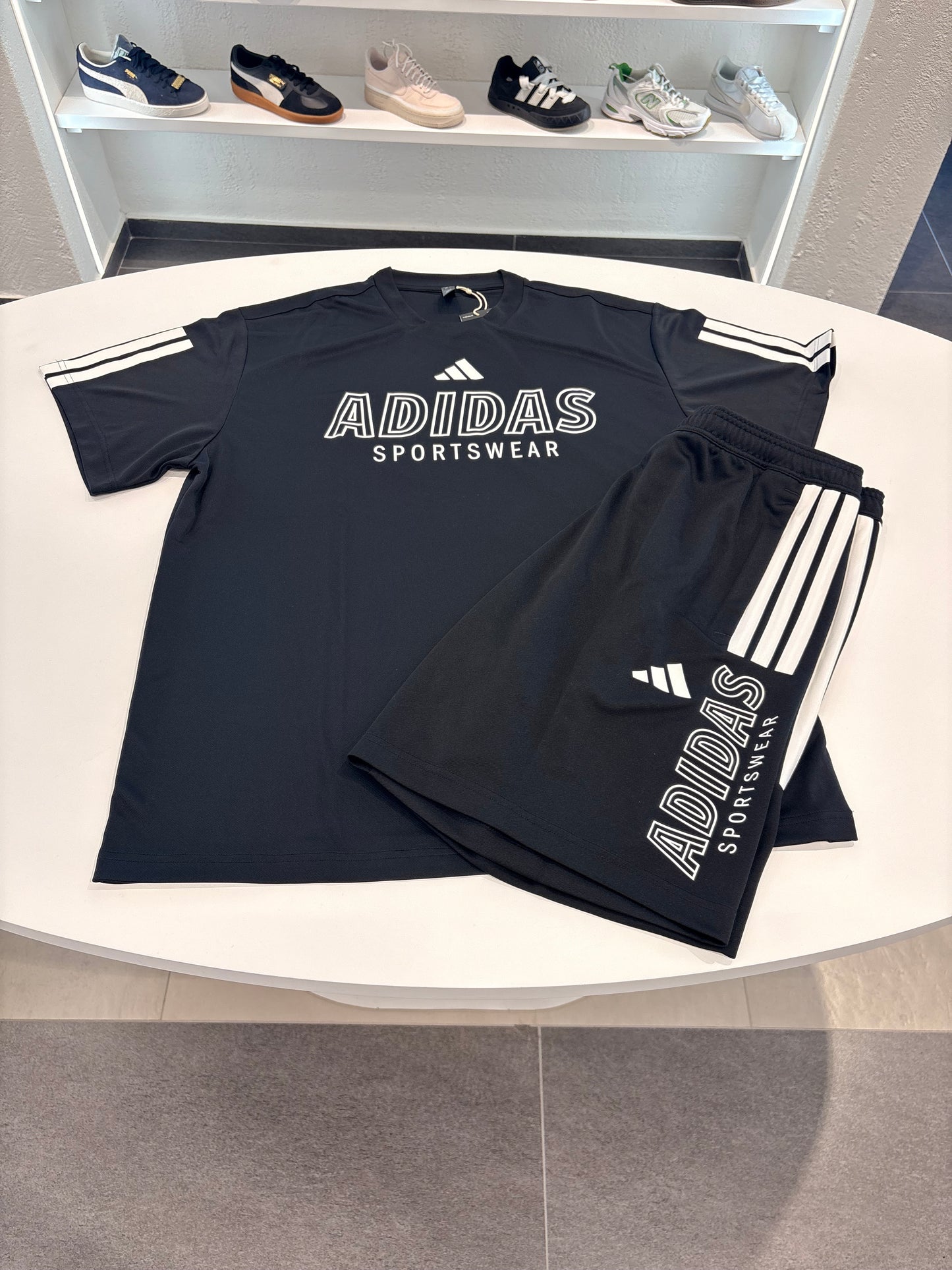 Coordinato Adidas Sportswear