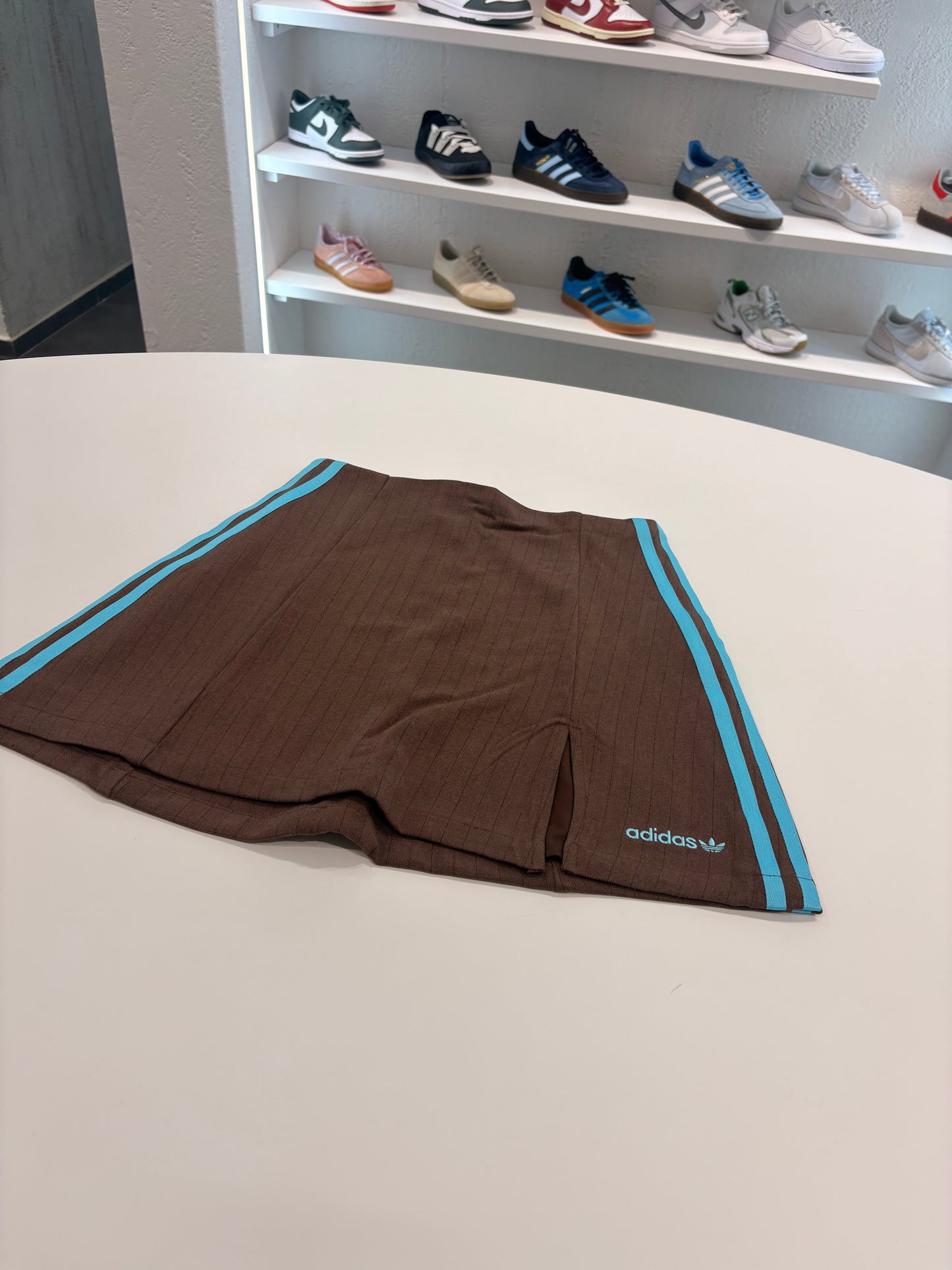 Gonna Adidas 3 stripes