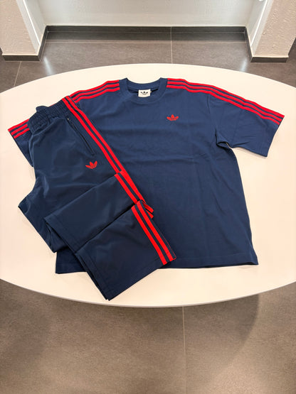 Coordinato Adidas blue/red