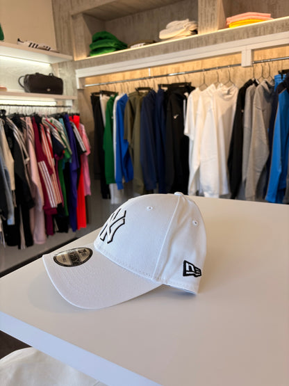 Cappello New Era logo white/black