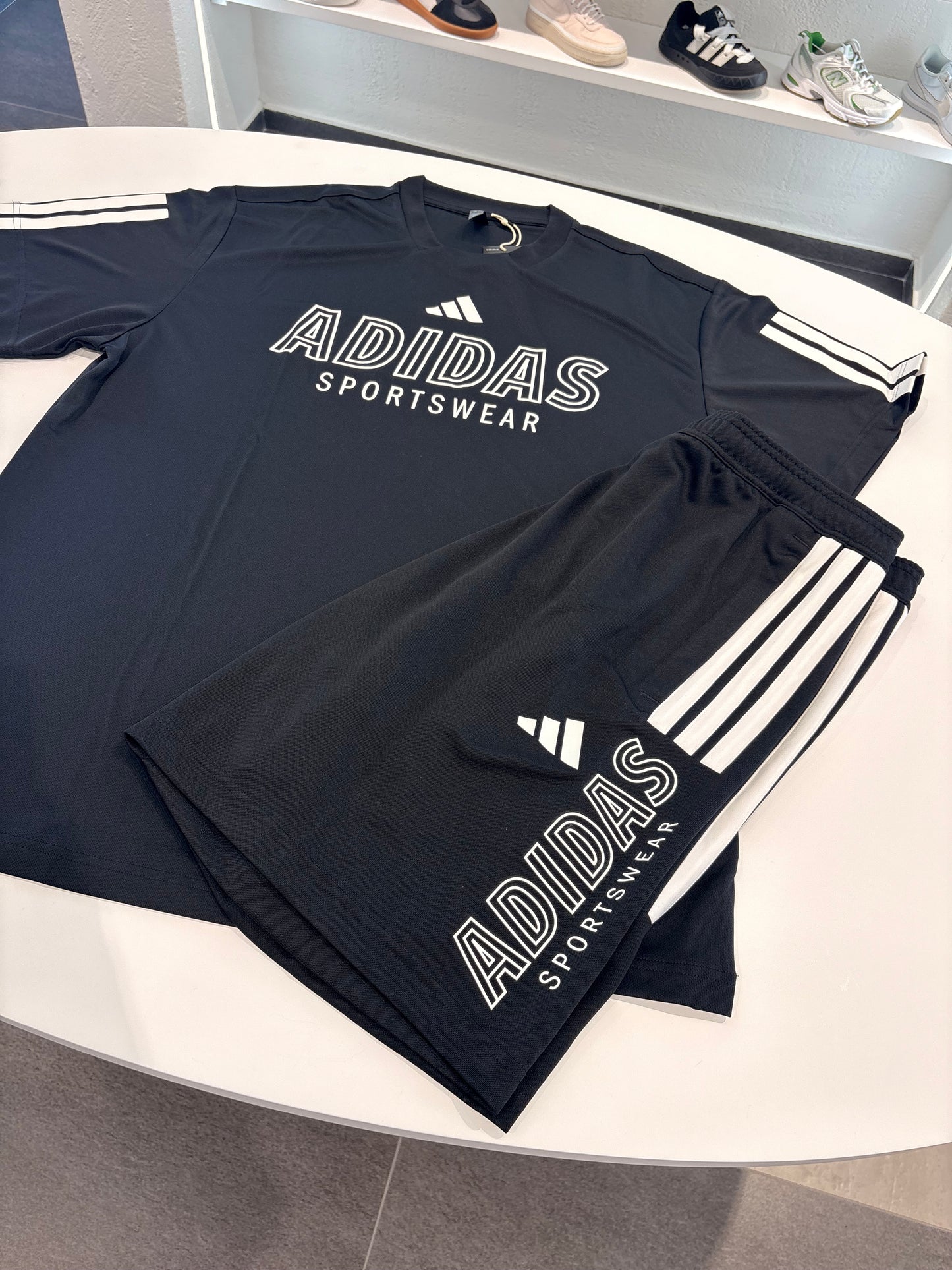Coordinato Adidas Sportswear