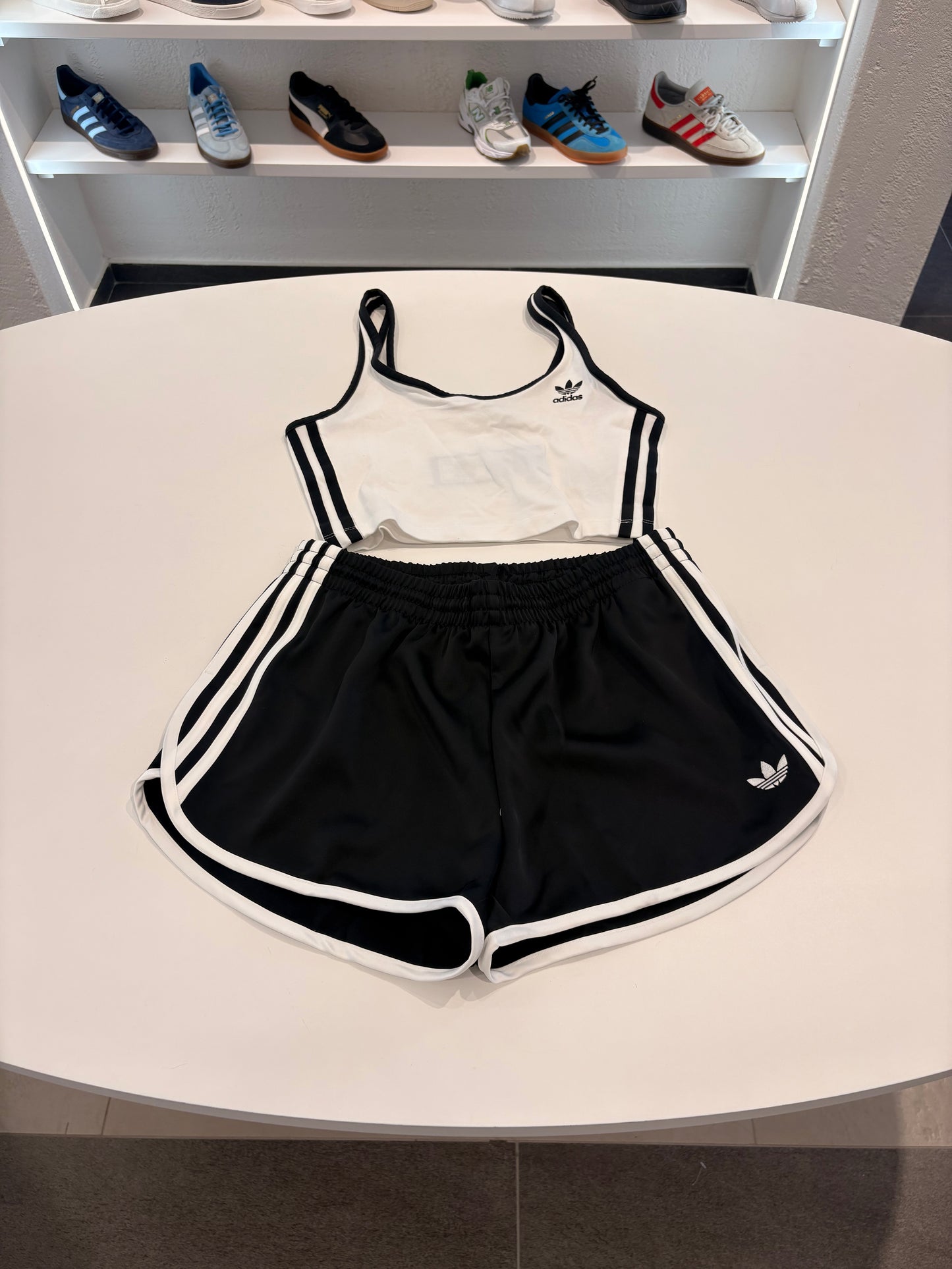Coordinato Adidas canotta white Lines black