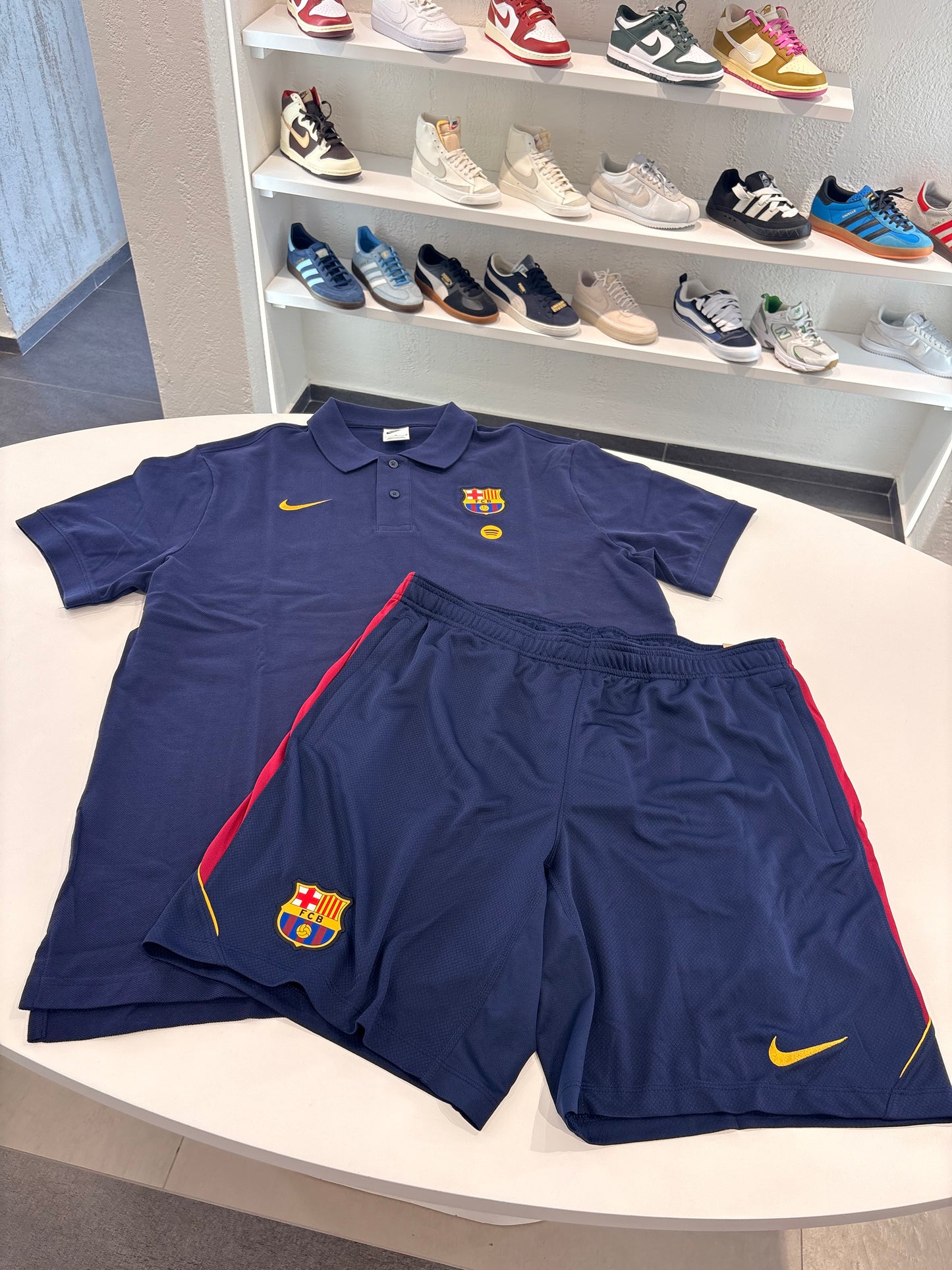 Completino Nike X Barcellona TOTAL blue