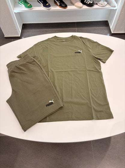 Completino Puma small logo ess 2