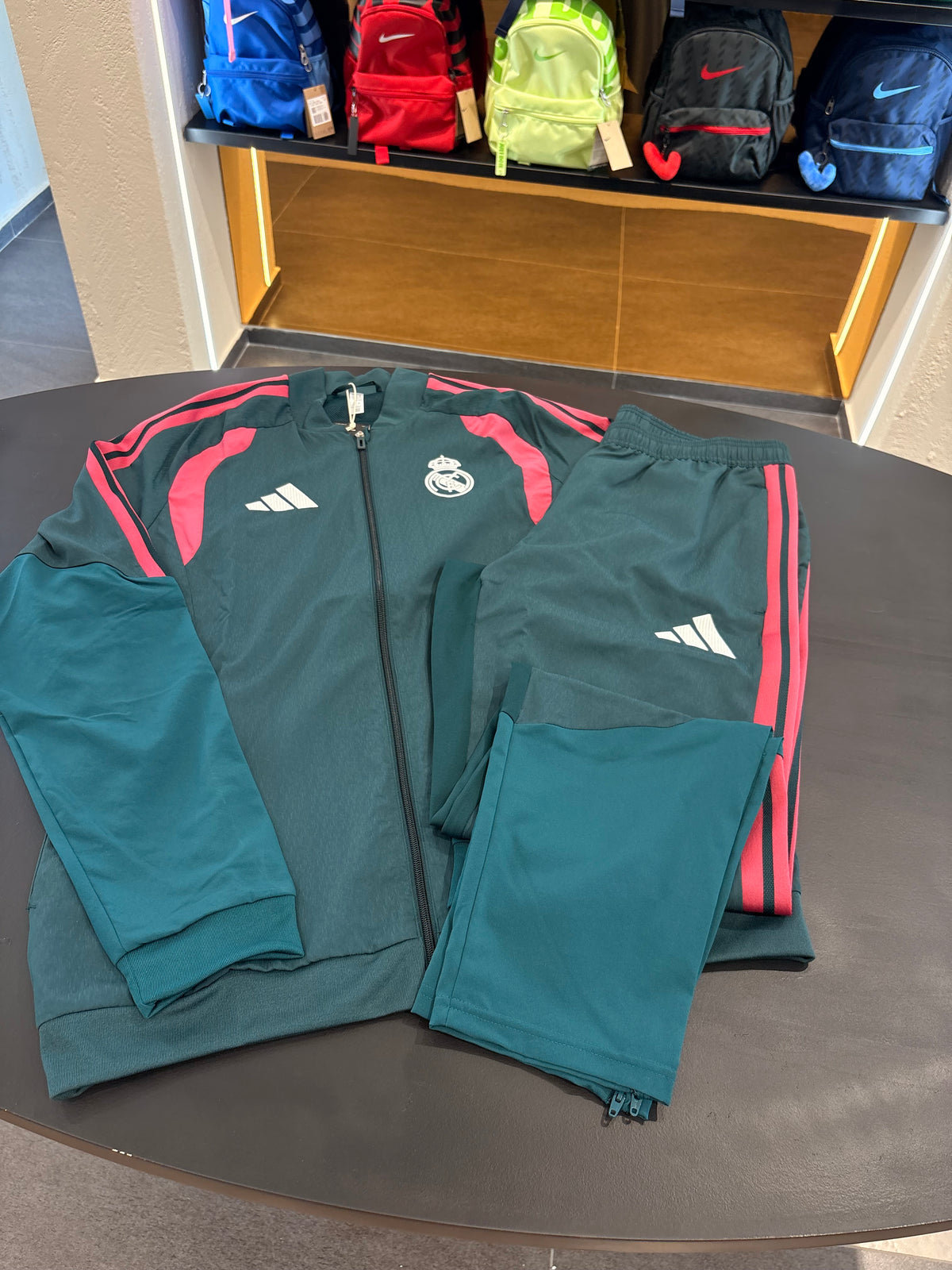 Tuta Adidas real Madrid microfibra SS26/27