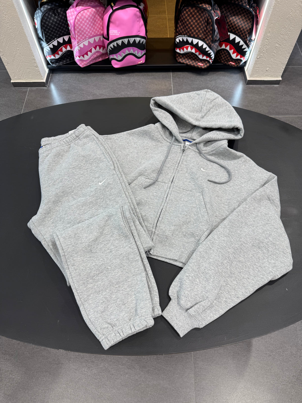 Tuta Nike oversize X zip grigia