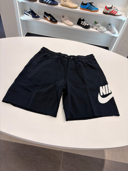 Shorts logo Nike big