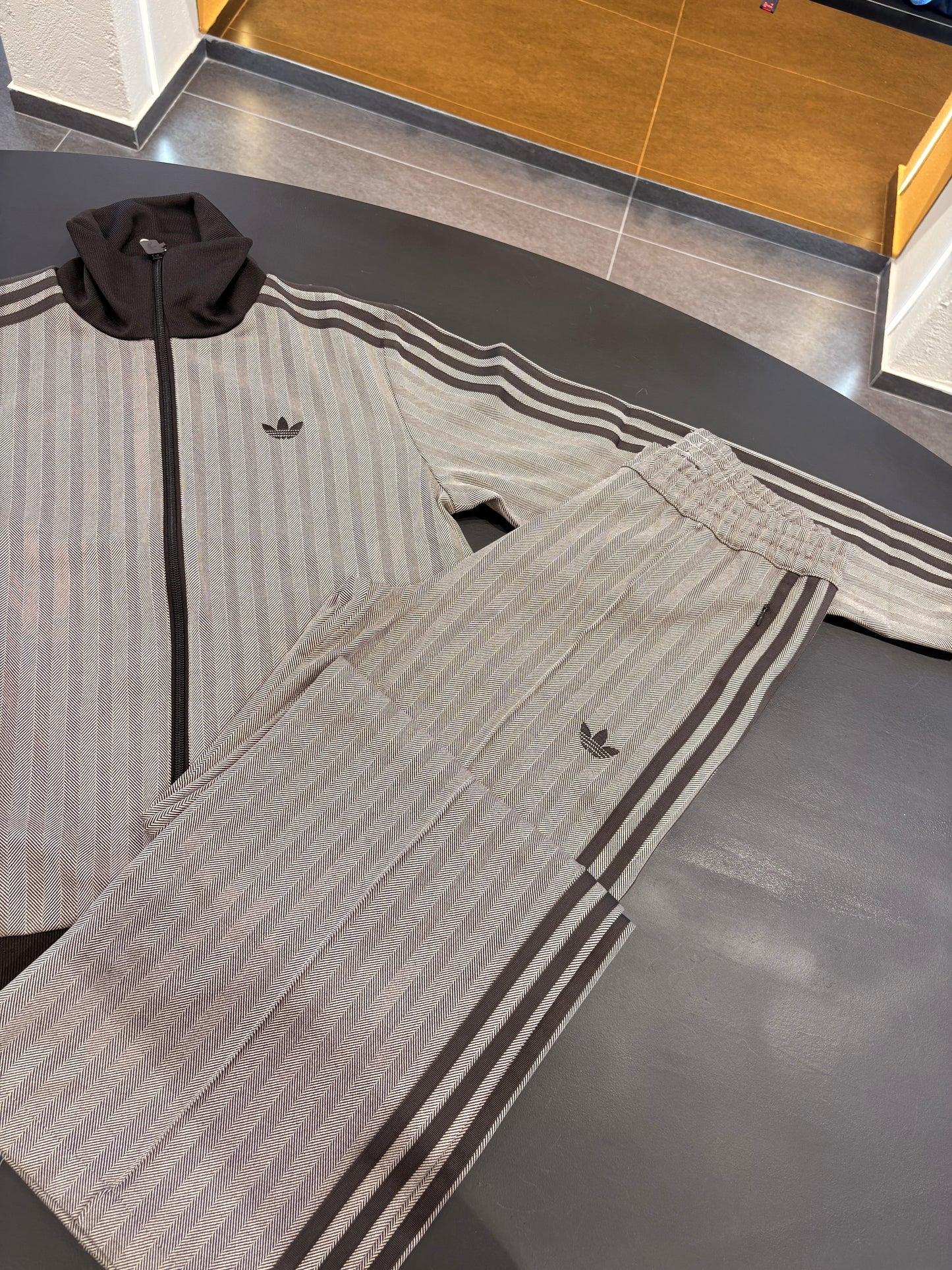 Tuta Adidas tracktop og tweed