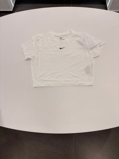 T-shirt Nike crop mezze maniche bianca