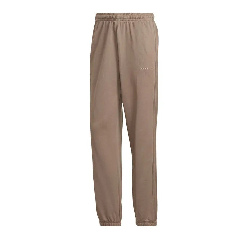 ADIDAS ORIGINALS PANTALONI FELPATI REVEAL ESSENTIALS - CHALKY BROWN (MARRONE)