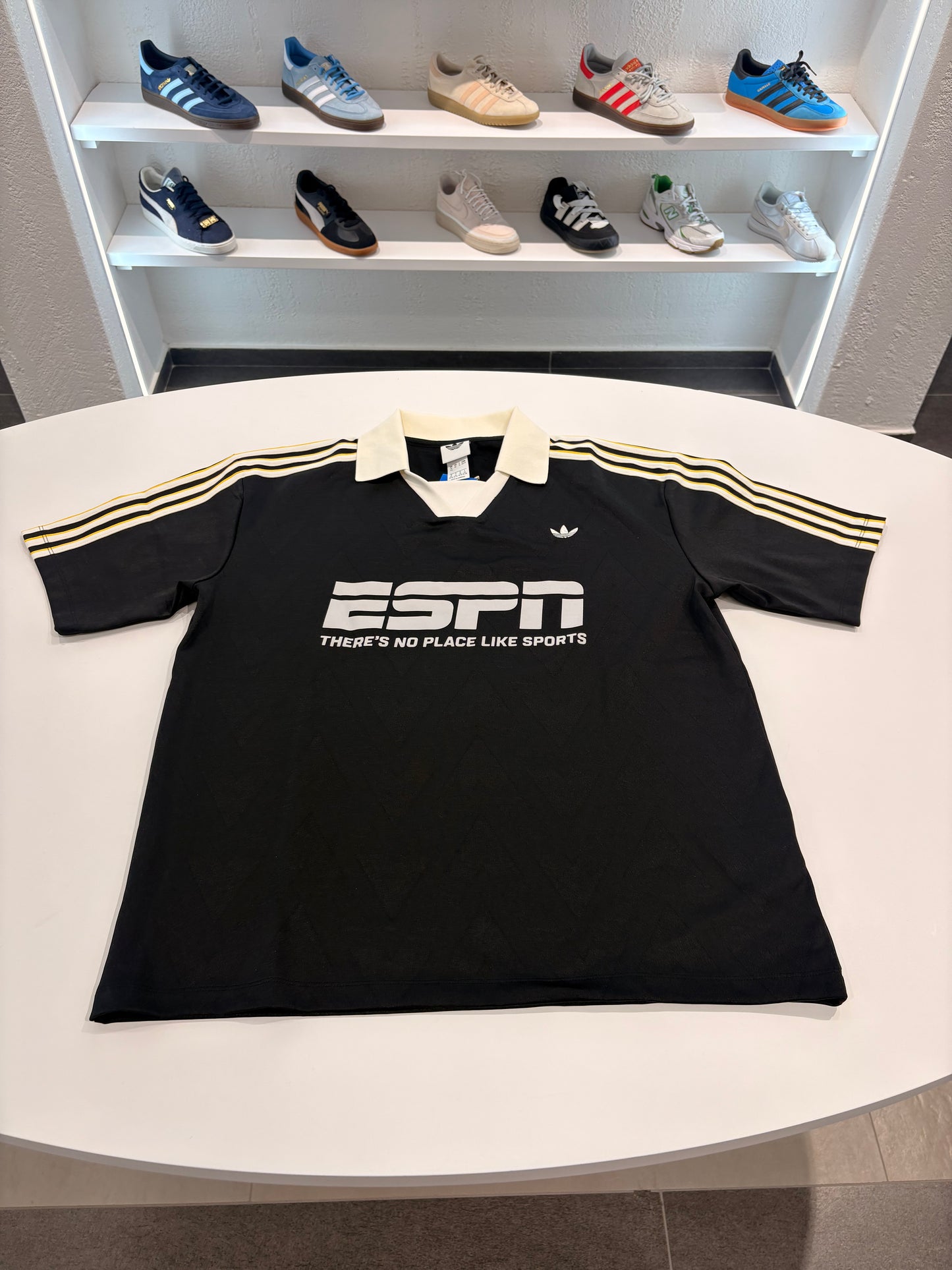 Polo oversize Adidas TOTAL black