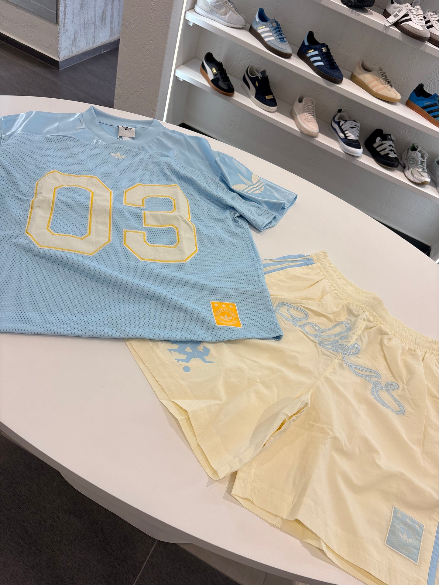 Coordinato Adidas ONE WORLD AZZURRO