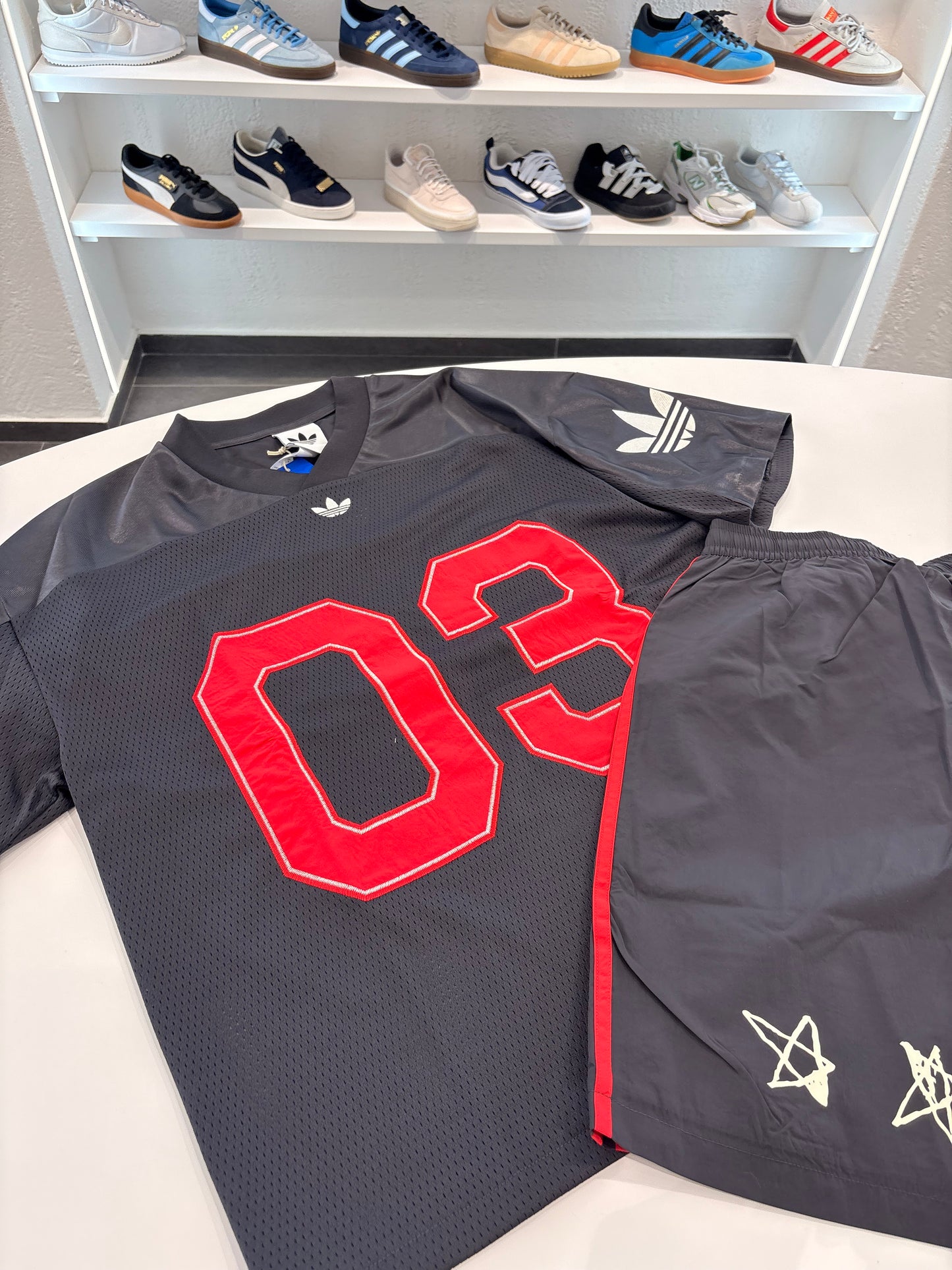 Coordinato Adidas ONE WORLD BLACK/RED