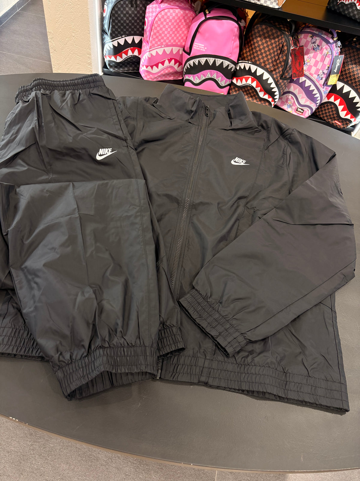 Tuta Nike antivento nera